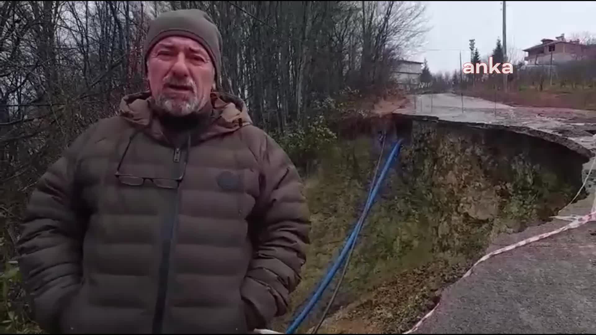 ORDU’NUN ULUBEY İLÇESİNDE KARAYOLU YAPIMINDA DÖKÜLEN HAFRİYATA VATANDAŞLAR TEPKİ GÖSTERDİ
