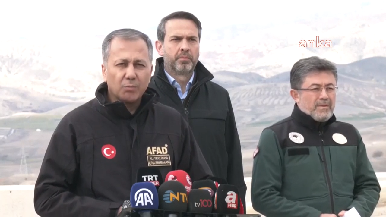 İÇİŞLERİ BAKANI ALİ YERLİKAYA, İLİÇ'TEKİ ARAMA ÇALIŞMALARINA ARA VERİLDİĞİNİ AÇIKLADI