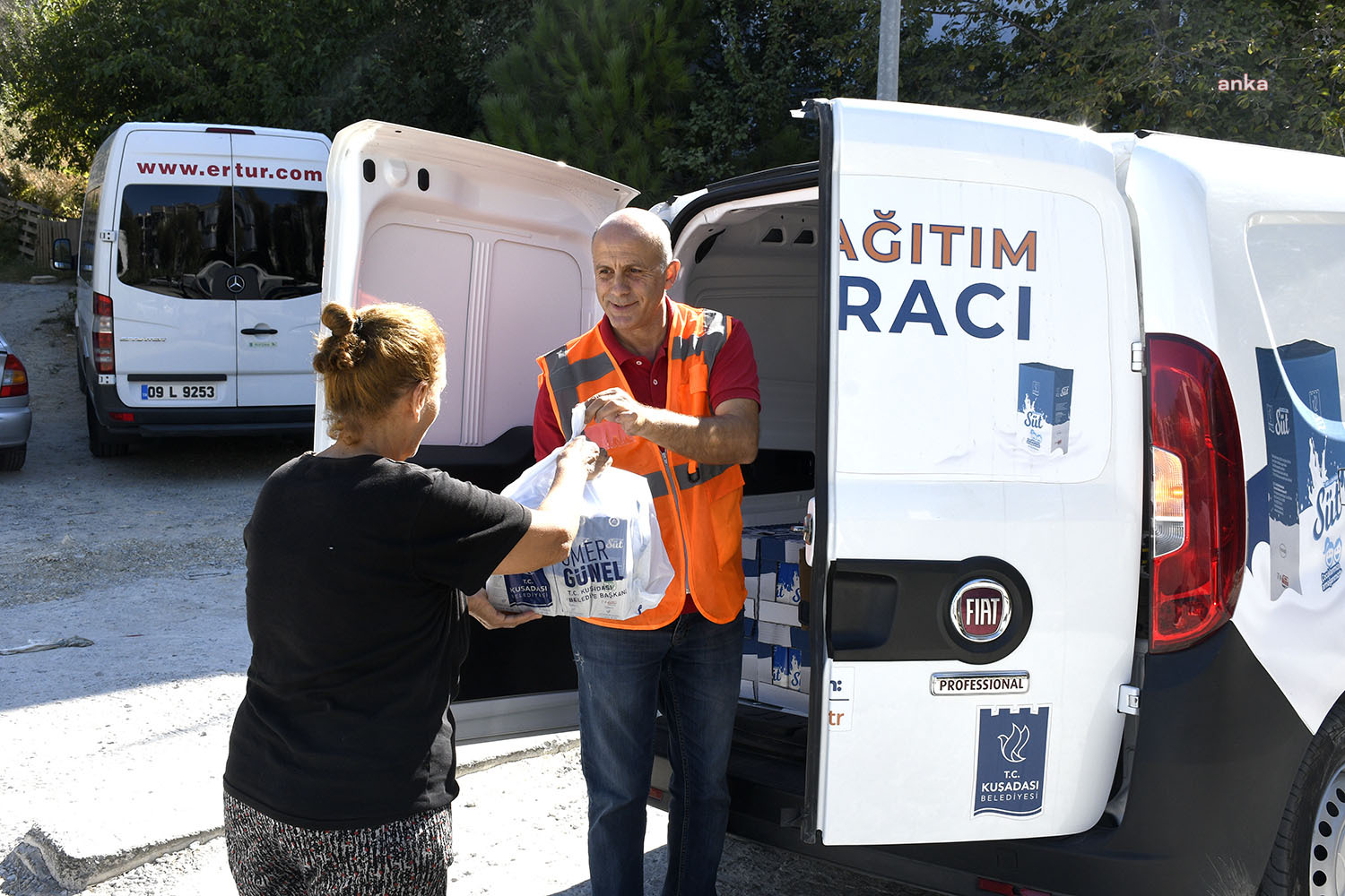 KUŞADASI BELEDİYESİ, SOSYAL BELEDİYECİLİK ÇALIŞMALARINI SÜRDÜRÜYOR