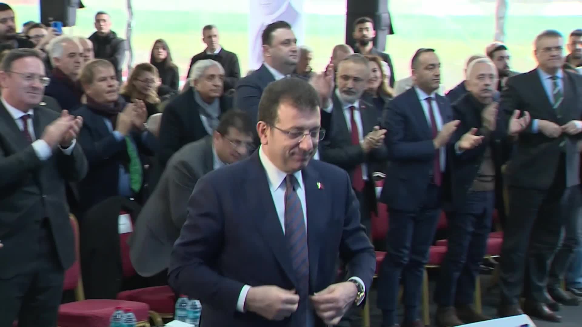 İMAMOĞLU İKTİDARA SESLENDİ: EKONOMİYİ DÜZELTİN KARDEŞİM! SAĞLIĞI, EĞİTİMİ DÜZELTİN! ADALETİ DÜZELTİN, ADALETİ!
