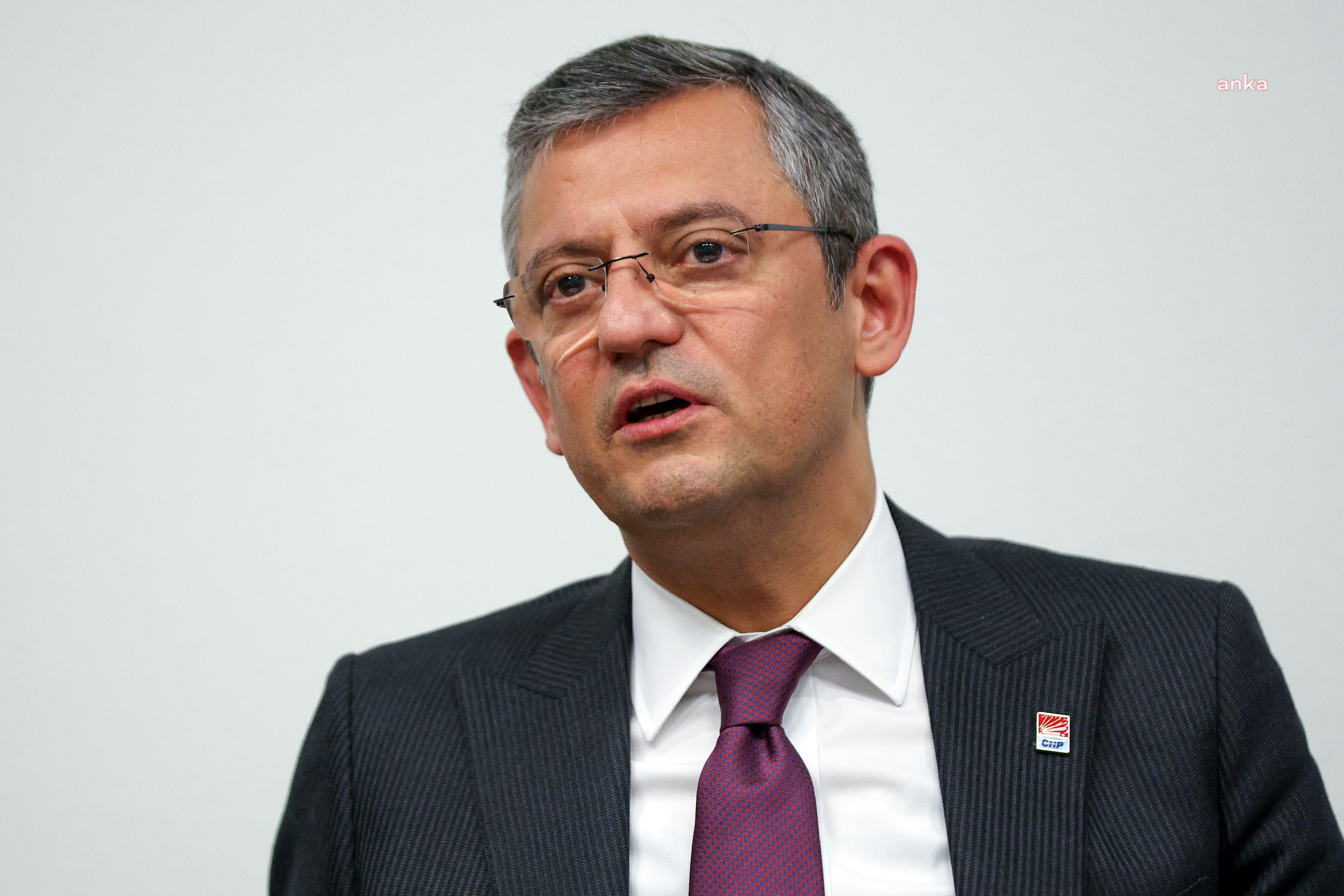 ÖZGÜR ÖZEL, YARIN İSPANYA’YA GİDİYOR