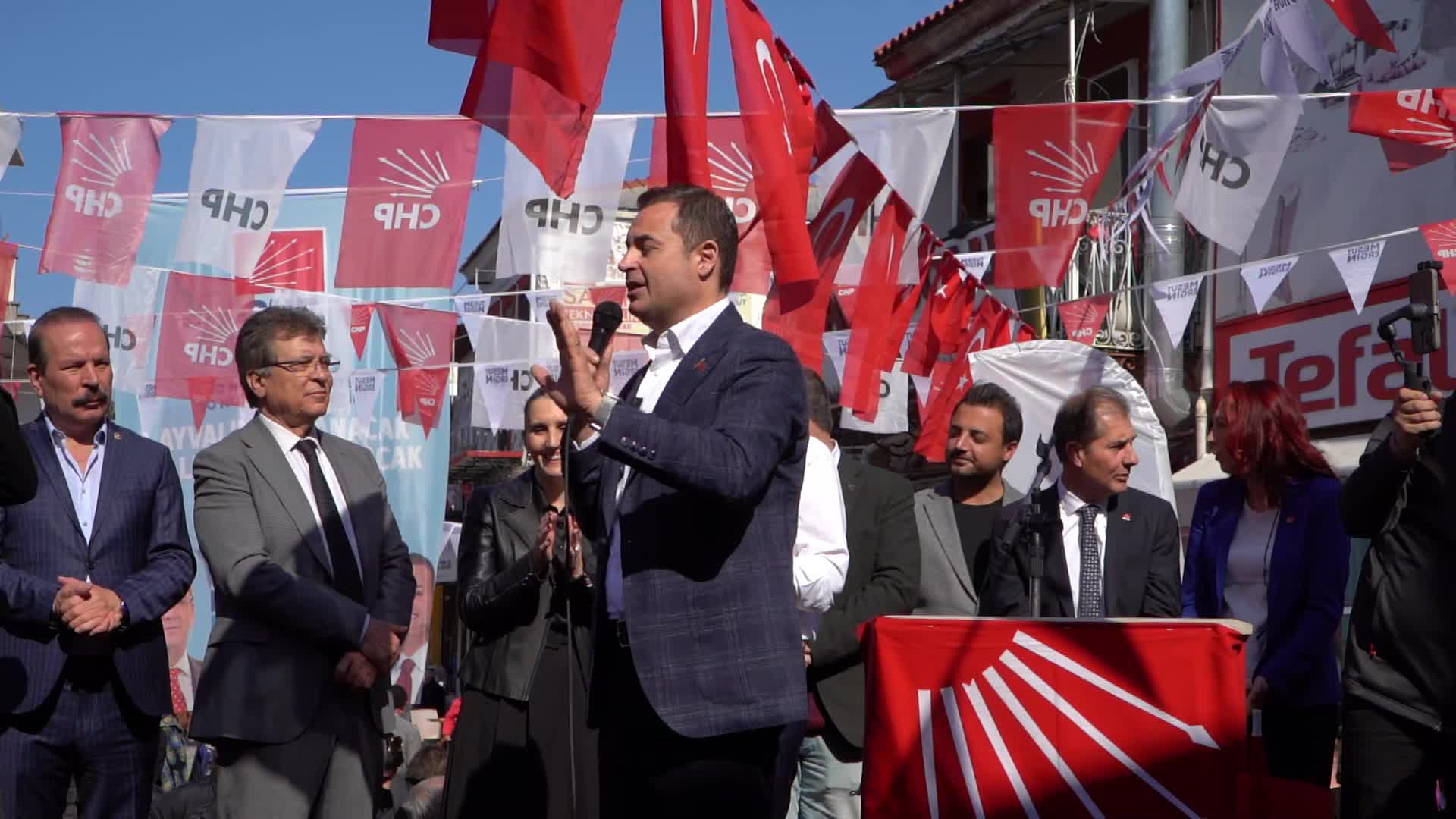 AHMET AKIN İYİ PARTİLİ SEÇMENE SESLENDİ: "KENDİMİ ÖNCE BALIKESİRLİ HEMŞEHRİLERİME VE İYİ PARTİLİ KARDEŞLERİME EMANET EDİYORUM"