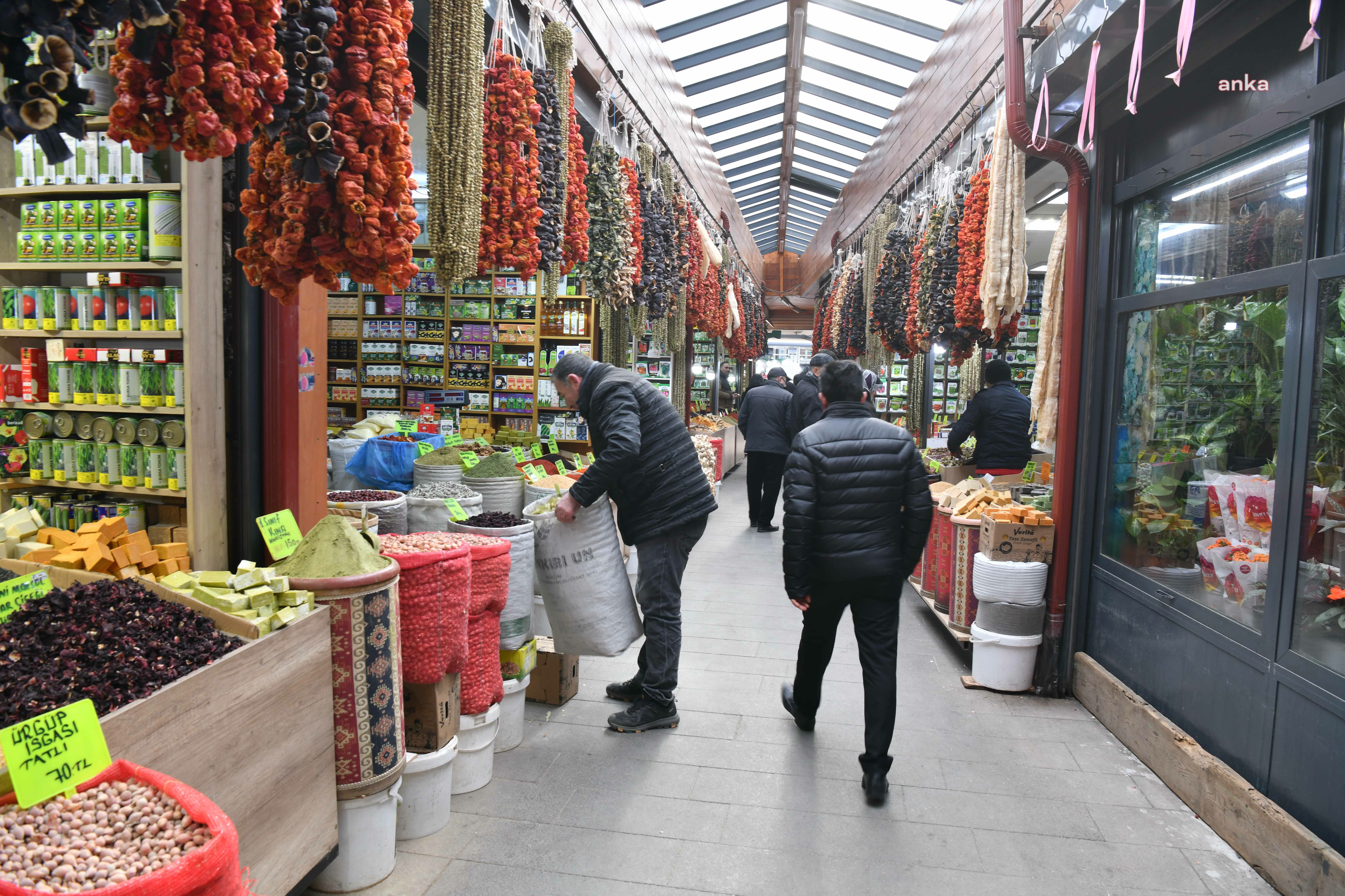 ANAFARTALAR BELEDİYE ÇARŞISI, YENİLEMENİN ARDINDAN BAŞKENT'İN GÖZBEBEĞİ OLDU