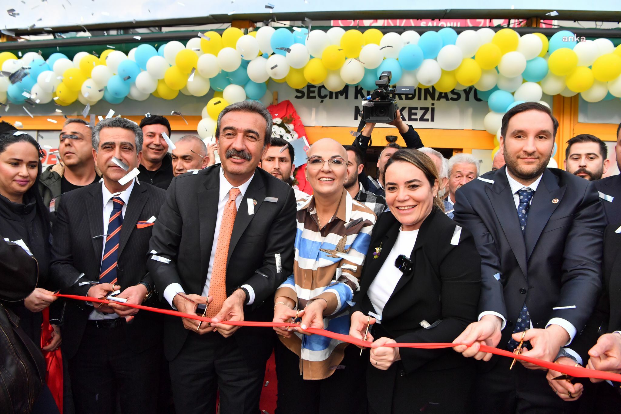 ÇUKUROVA BELEDİYE BAŞKANI ÇETİN’İN GÜZELYALI SEÇİM KOORDİNASYON MERKEZİ AÇILDI