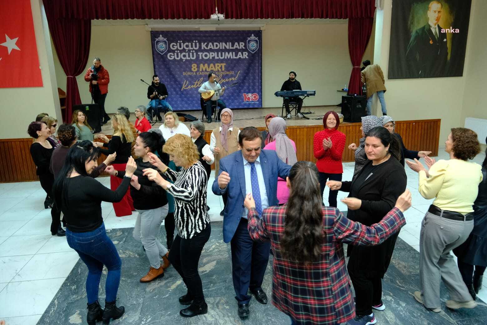 ESKİŞEHİR’İN İLÇELERİNDE ‘8 MART DÜNYA KADINLAR GÜNÜ’ ETKİNLİKLERİ BAŞLADI