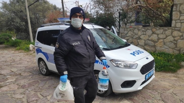 DATÇA POLİSİ, İHTİYAÇ SAHİPLERİNİN YARDIMINA KOŞUYOR