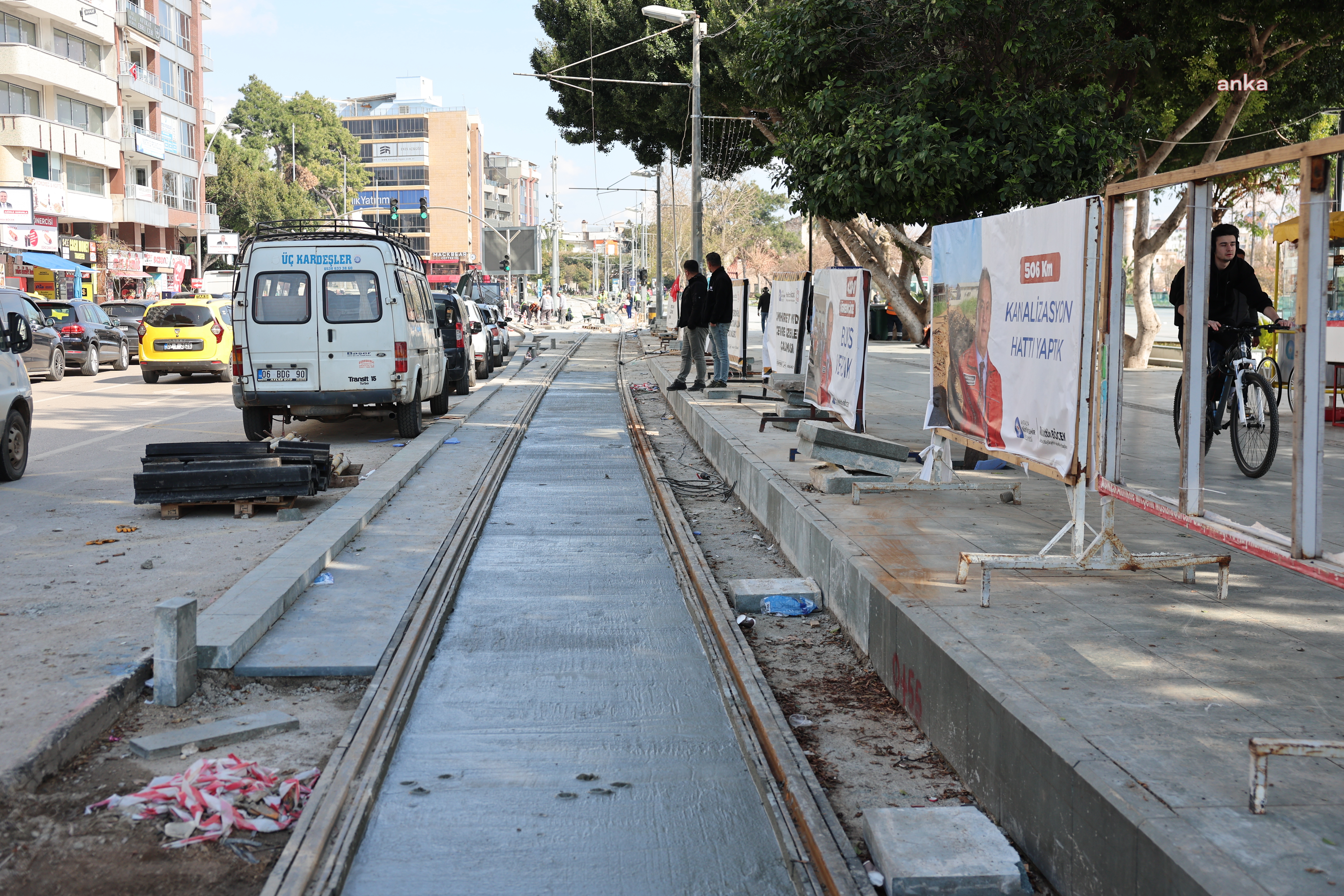 ANTALYA BÜYÜKŞEHİR BELEDİYESİ'NİN NOSTALJİ TRAMVAY HATTINDA BAŞLATTIĞI ÇALIŞMA SÜRÜYOR