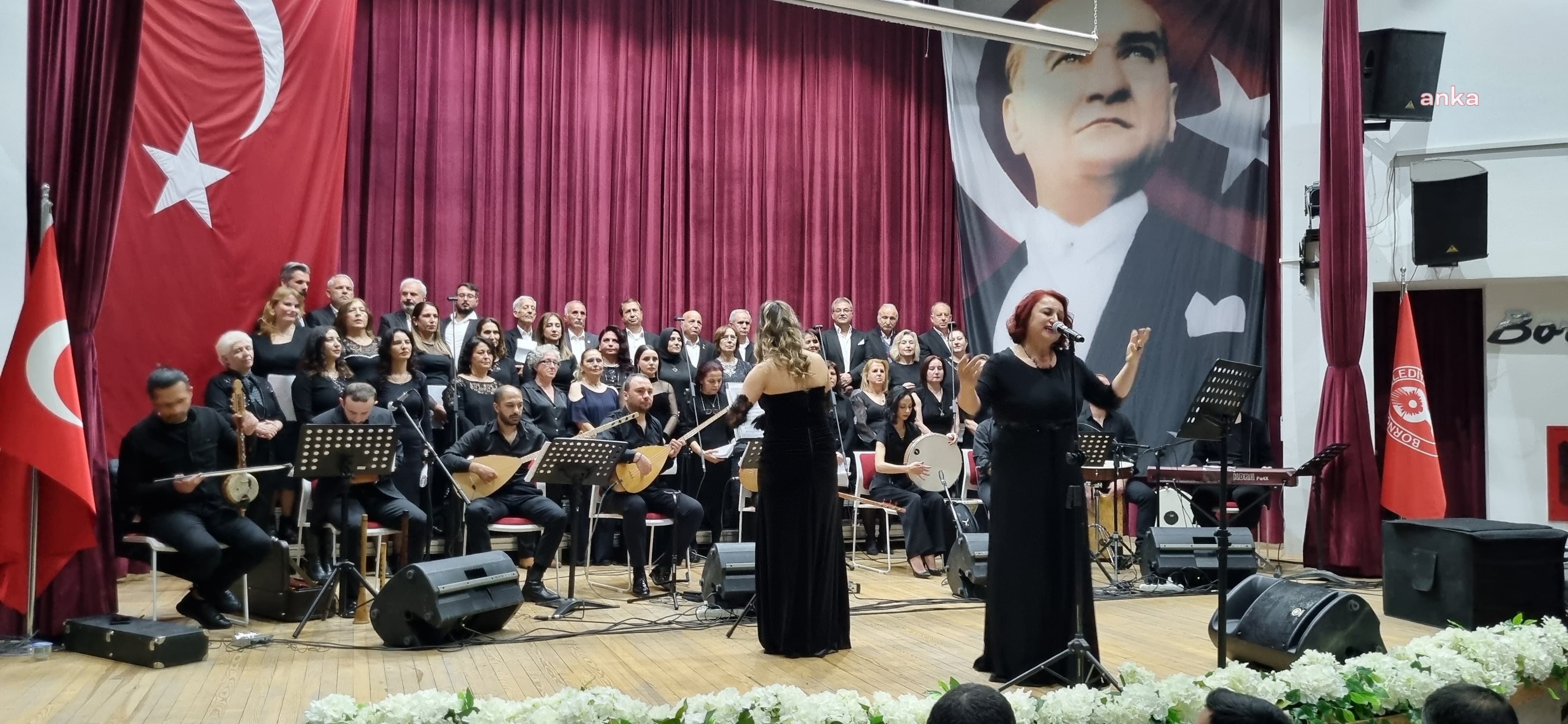 BORNOVA'DA TÜRK HALK MÜZİĞİ RÜZGARI