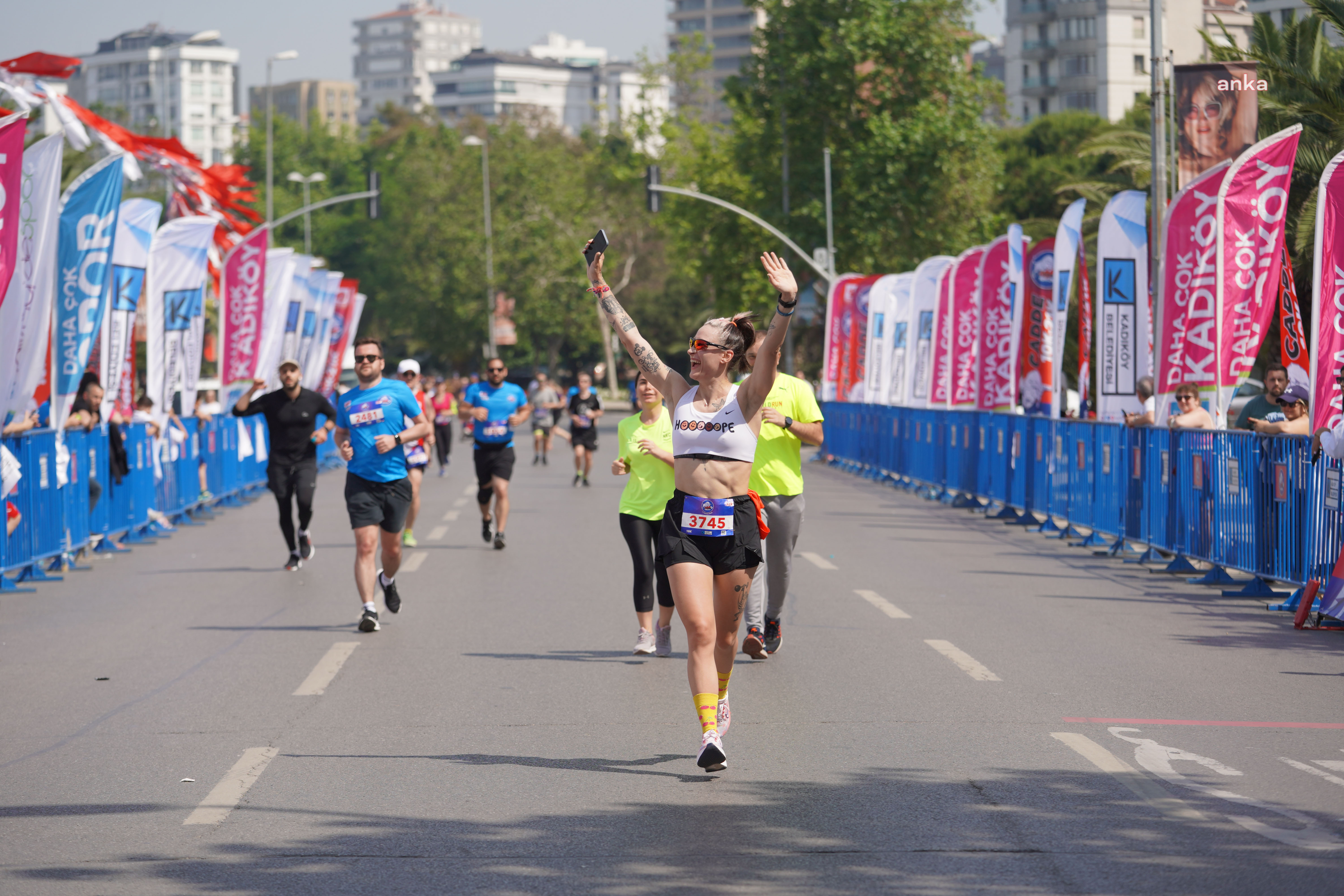 KADIKÖY’DE CADDE 10K VE CADDE 21K KOŞULARI İÇİN KAYITLAR BAŞLIYOR