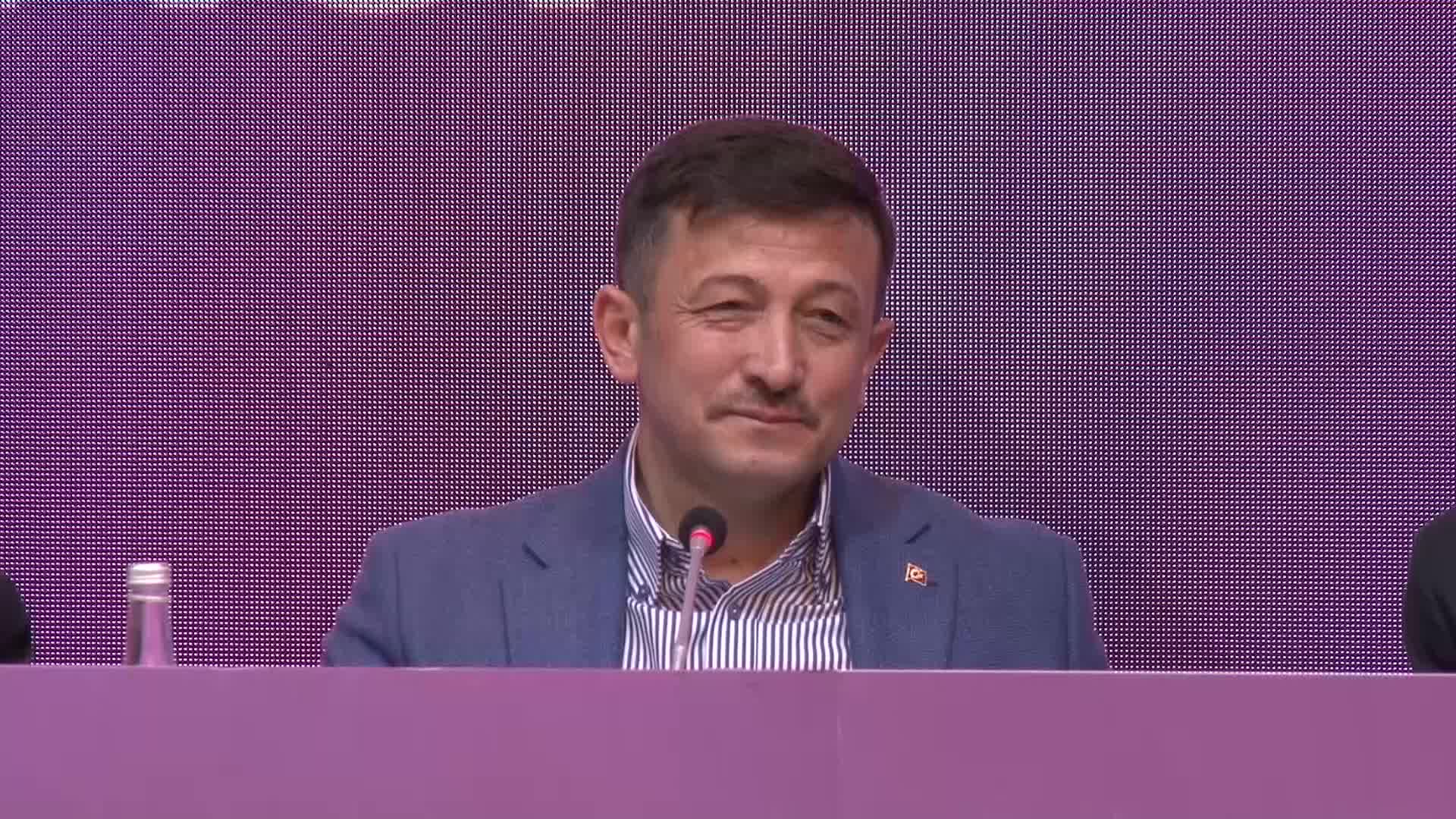 AKP İZMİR BÜYÜKŞEHİR BELEDİYE BAŞKAN ADAYI HAMZA DAĞ'DAN 'HAYAT TARZI' YORUMU: "BEN BÜYÜKŞEHİR BELEDİYE BAŞKANLIĞINA TALİBİM, İL MÜFTÜLÜĞÜNE TALİP DEĞİLİM"