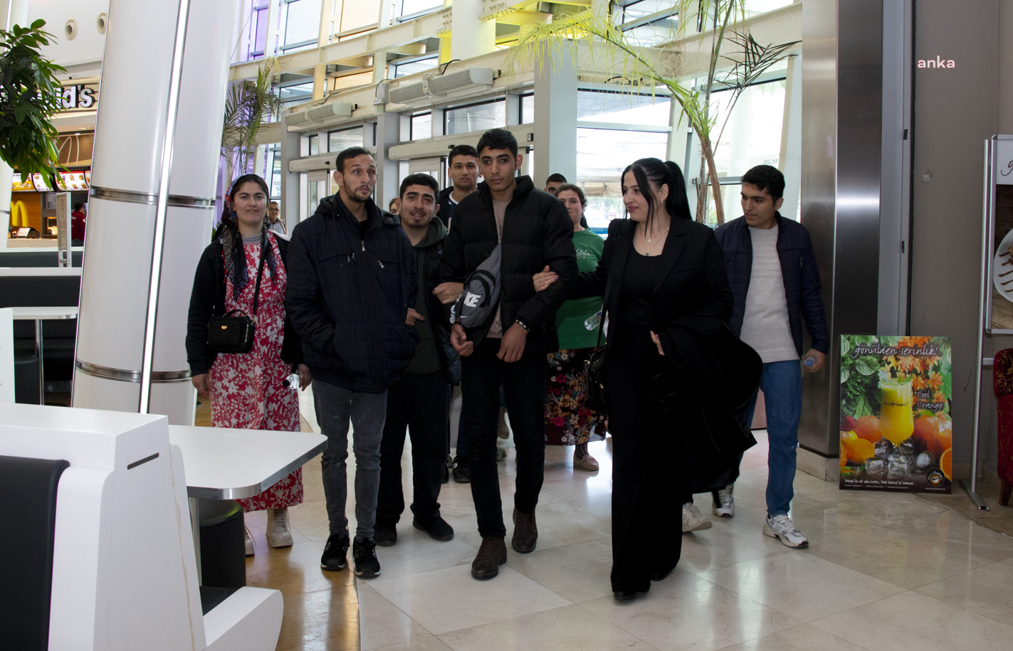 MERSİN BÜYÜKŞEHİR BELEDİYESİ, ÖZEL BİREYLER VE AİLELERİ İÇİN SİNEMA ETKİNLİĞİ DÜZENLEDİ