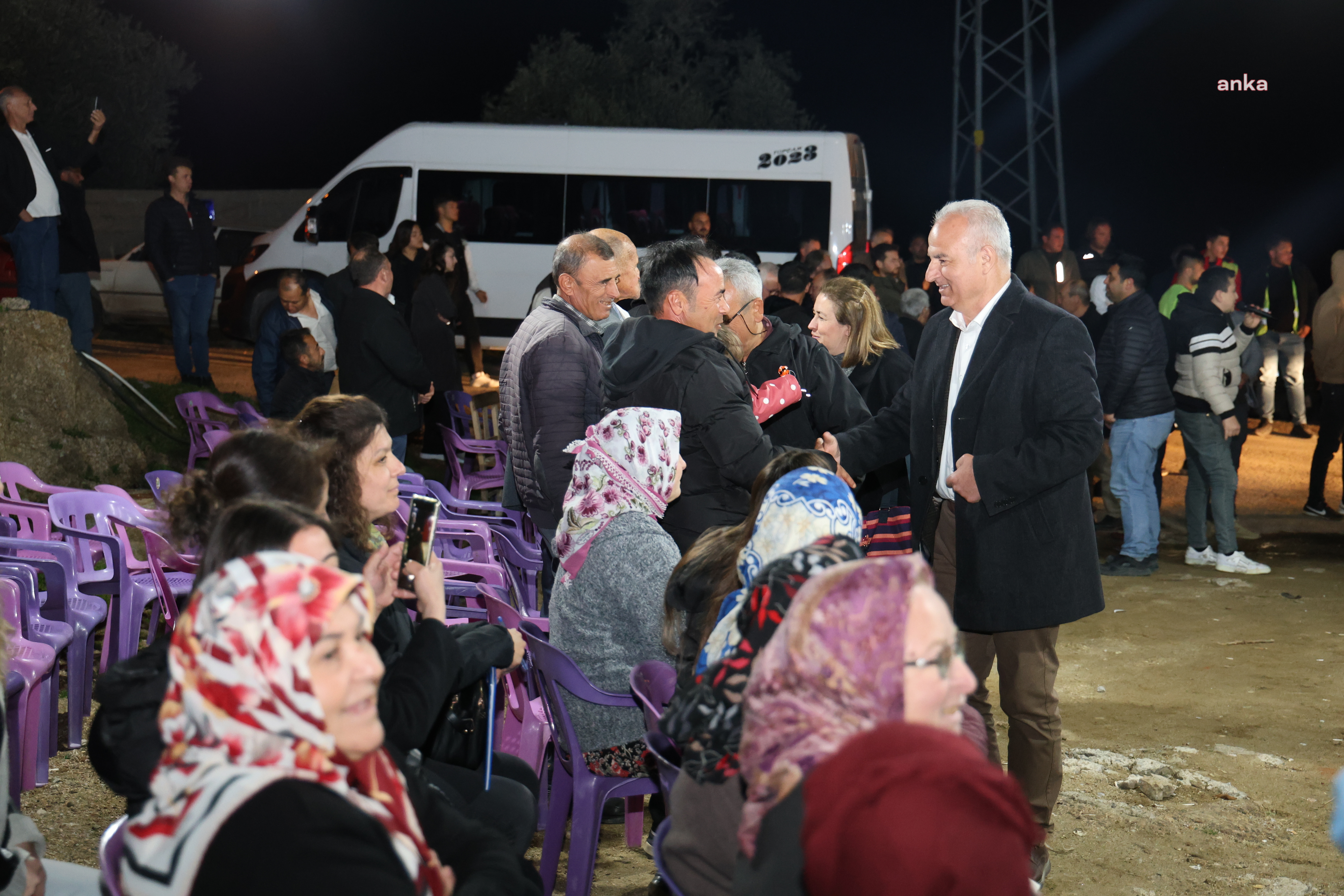ÇİNE BELEDİYE BAŞKANI KIVRAK, VATANDAŞ VE ESNAF BULUŞMALARINA DEVAM EDİYOR