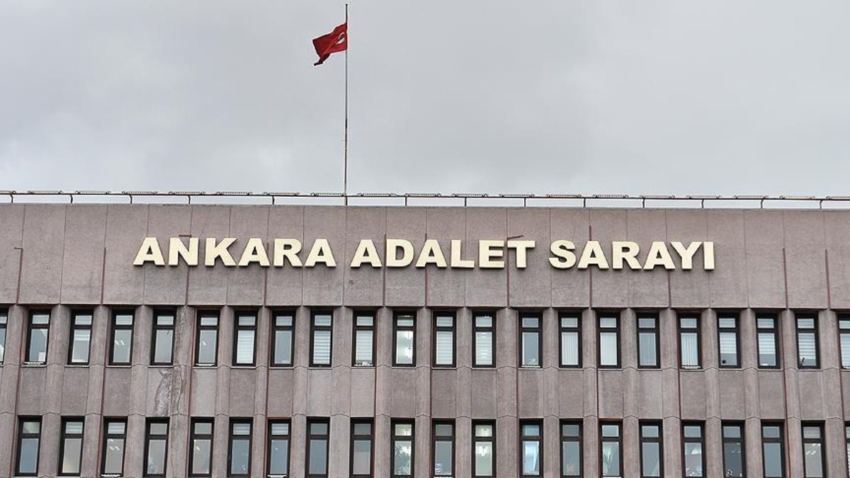 ‘HDP’Lİ 7 VEKİL HAKKINDA FEZLEKE DÜZENLENECEK’