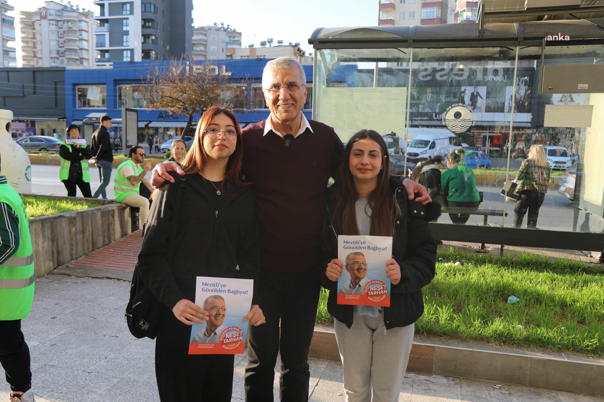 MEZİTLİ BELEDİYE BAŞKANI TARHAN, ESNAF VE VATANDAŞLARLA BULUŞMAYA DEVAM EDİYOR