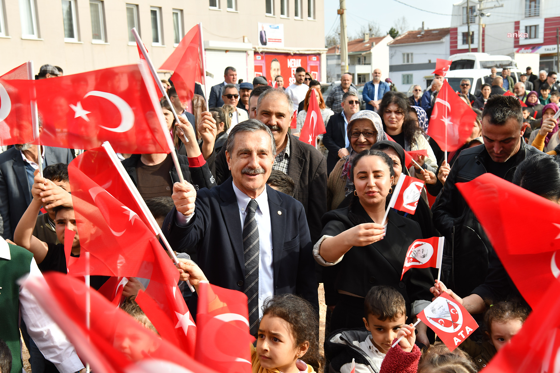TEPEBAŞI BELEDİYE BAŞKANI ATAÇ: “ÇOCUKLARIMIZ BİZİM HER ŞEYİMİZ”