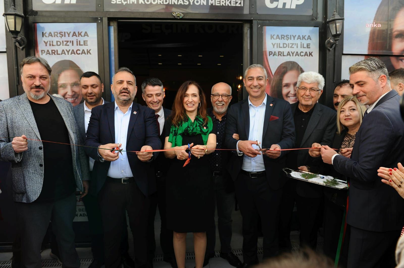 CHP KARŞIYAKA ADAYI YILDIZ İŞÇİMENLER ÜNSAL SEÇİM OFİSİ’Nİ AÇTI, PROJELERİNİ ANLATTI