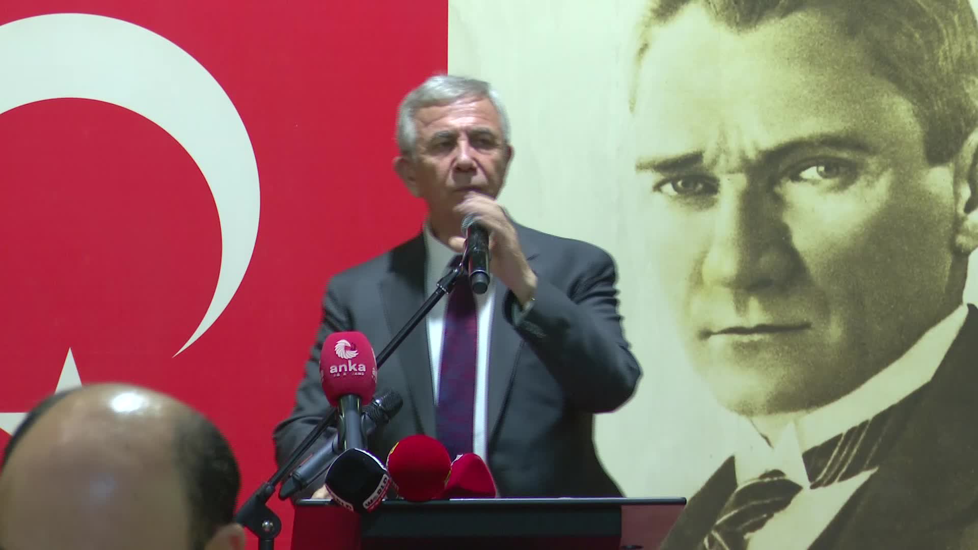 ABB BAŞKANI MANSUR YAVAŞ, KAHVECİLER ODASI VE SİMİTÇİLER ODASI'NIN DÜZENLEDİĞİ YEMEĞE KATILDI