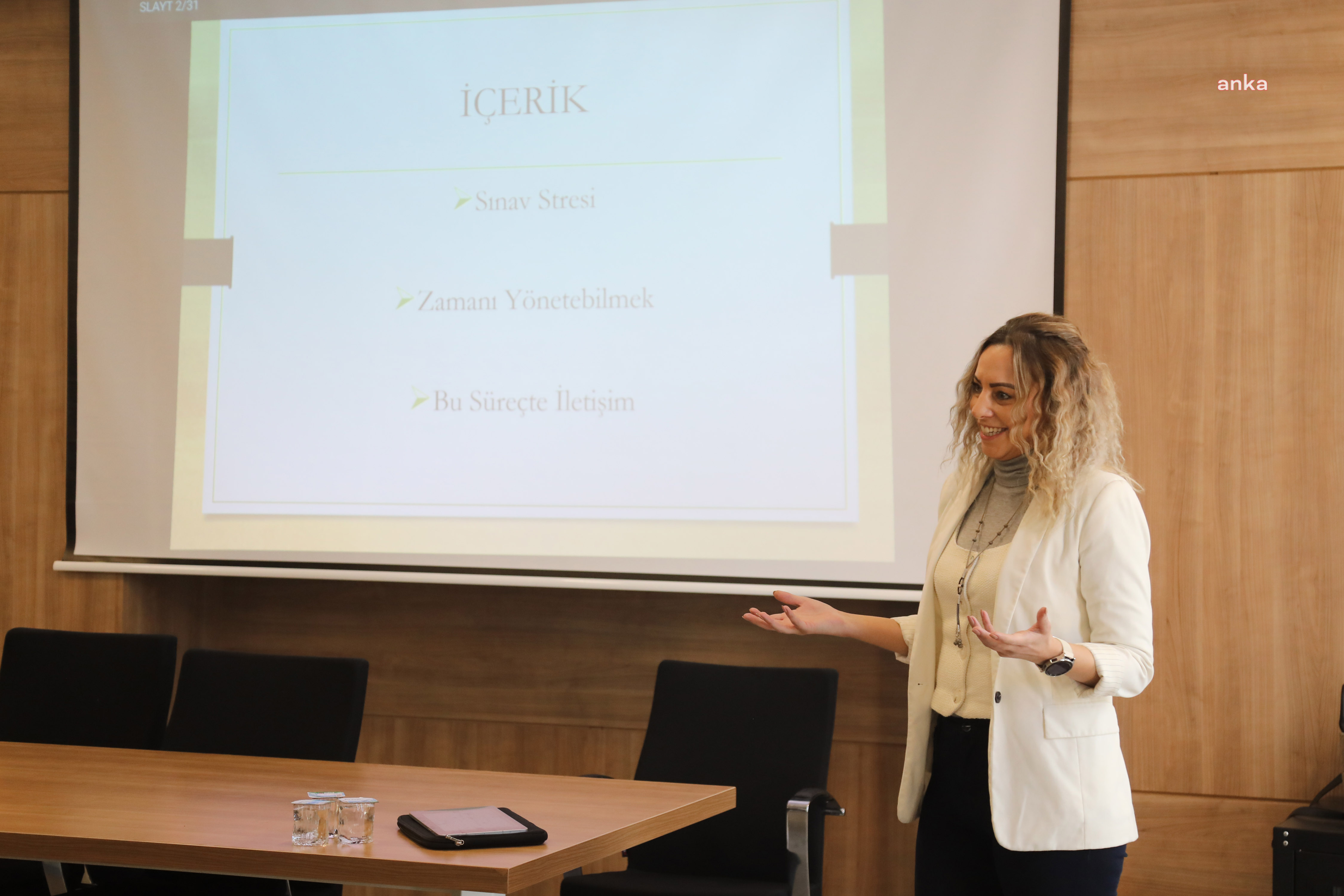 ÇANKAYA BELEDİYESİ DESTEK EĞİTİM MERKEZİ’NİN VELİLERE YÖNELİK SEMİNERLERİ SÜRÜYOR