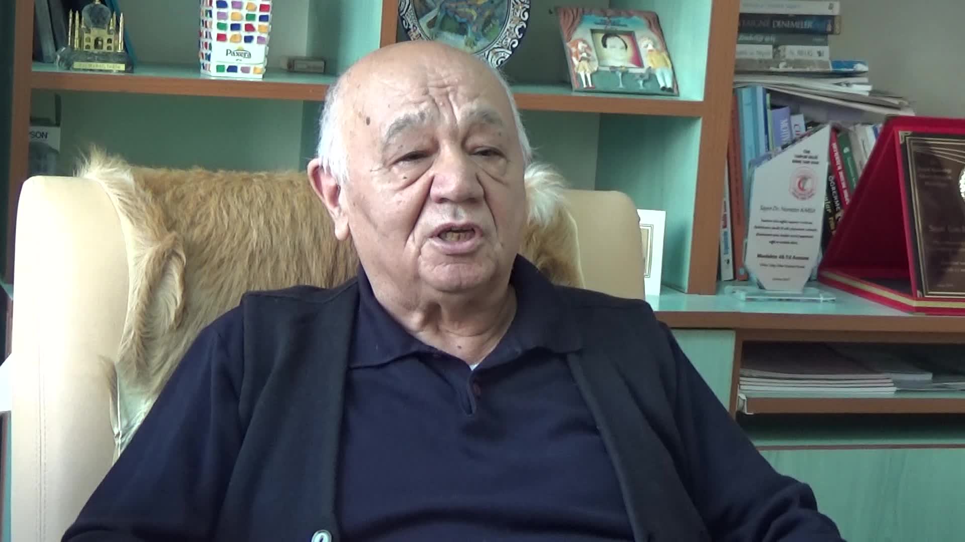 PSİKİYATRİST DR. NURETTİN KARGI: “GENÇLERİN SOSYAL MEDYAYI KARARINCA KULLANMALARI ÇOK ÖNEMLİDİR”