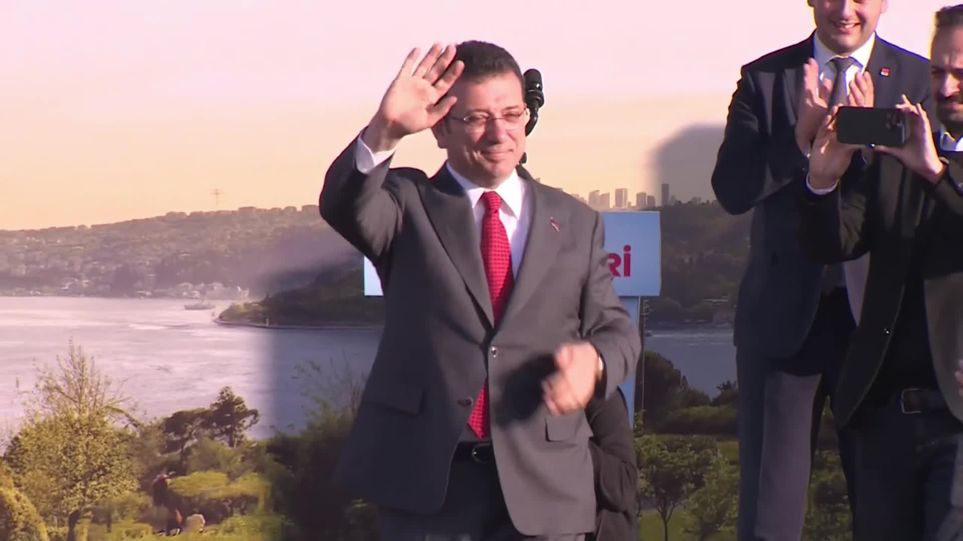 İMAMOĞLU'NDAN KURUM’A: "MADEM İDDİALISIN ÇIK KAMERALARIN KARŞISINA DE Kİ, 'KANAL İSTANBUL YA-PIL-MA-YA-CAK"