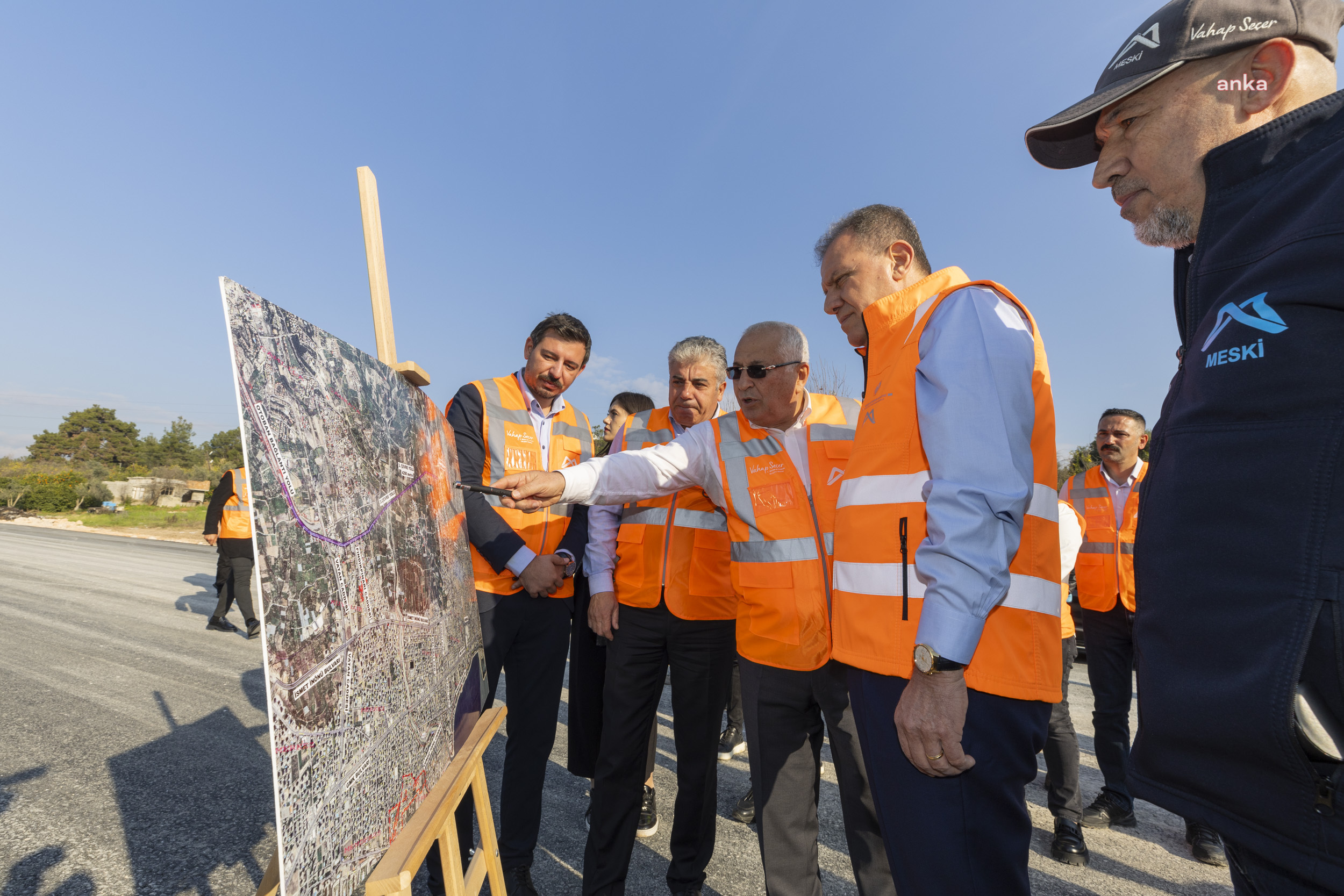 VAHAP SEÇER, 3. ÇEVRE YOLU DEVAM PROJESİNİ YERİNDE İNCELEDİ