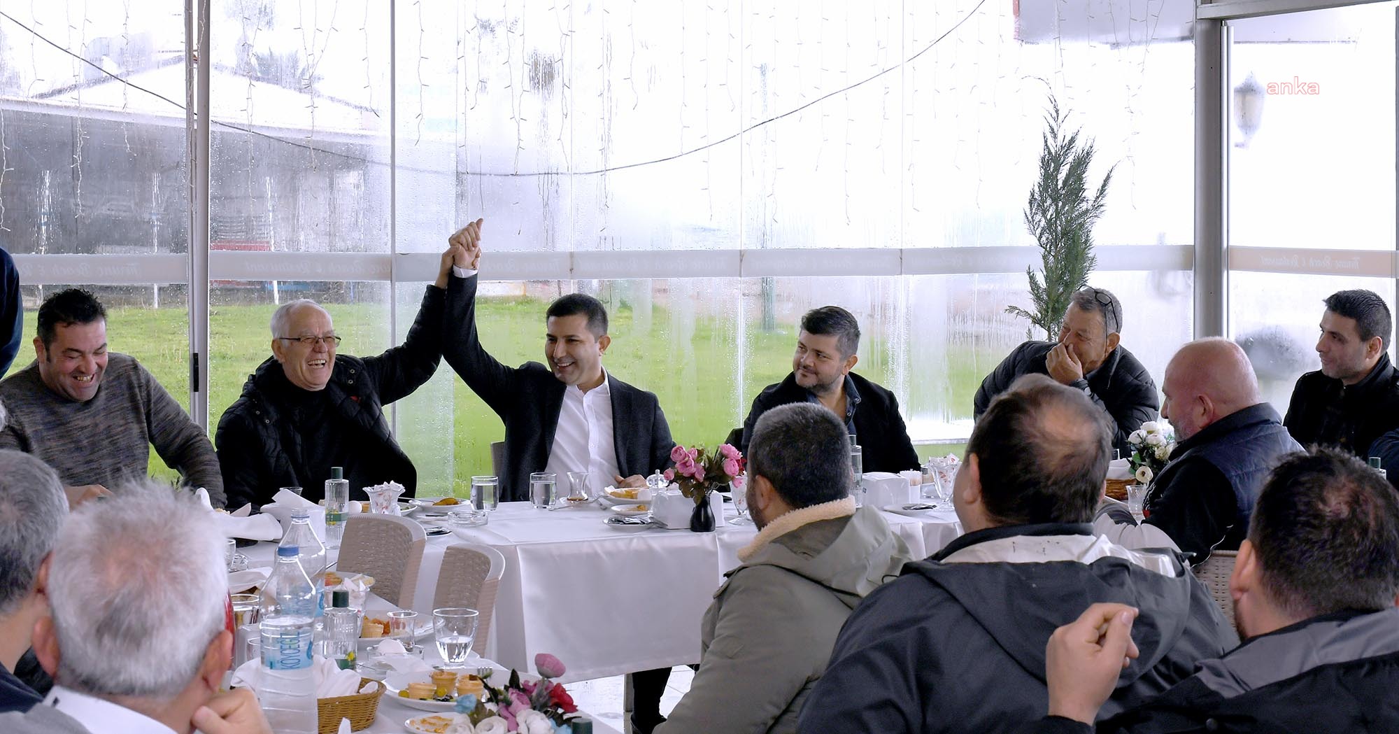 KUŞADASI BELEDİYE BAŞKANI ÖMER GÜNEL’DEN TAKSİCİ ESNAFINA MÜJDE