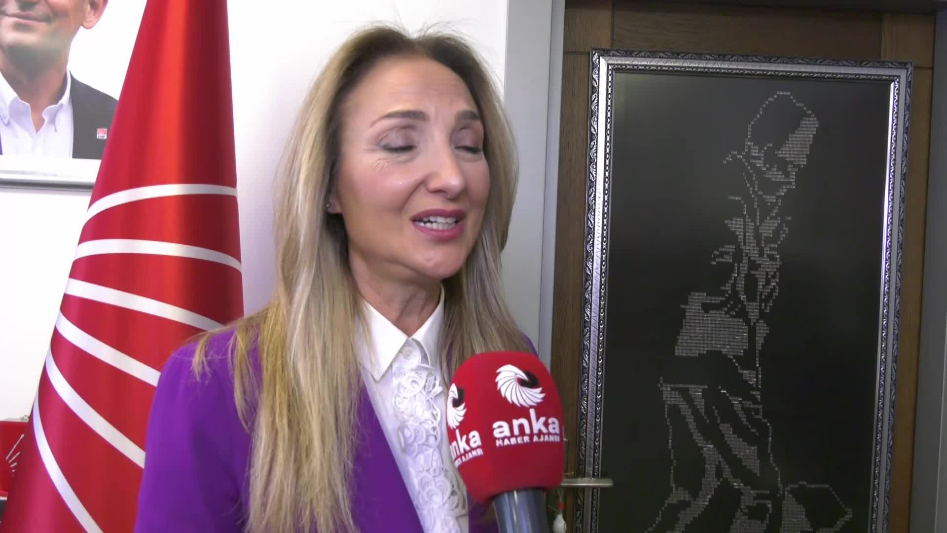 AYLİN NAZLIAKA: “AKP DÖNEMİNDE BİR TAKIM CİNSİYETÇİ KODLAR OLUŞTU. CHP'Lİ BELEDİYELER BU KODLARI KIRIYOR, AYRIMCILIĞI SONLANDIRIYOR”