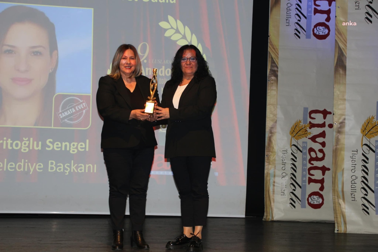 EFES SELÇUK BELEDİYESİ’NE “SANATA EVET”  ÖDÜLÜ
