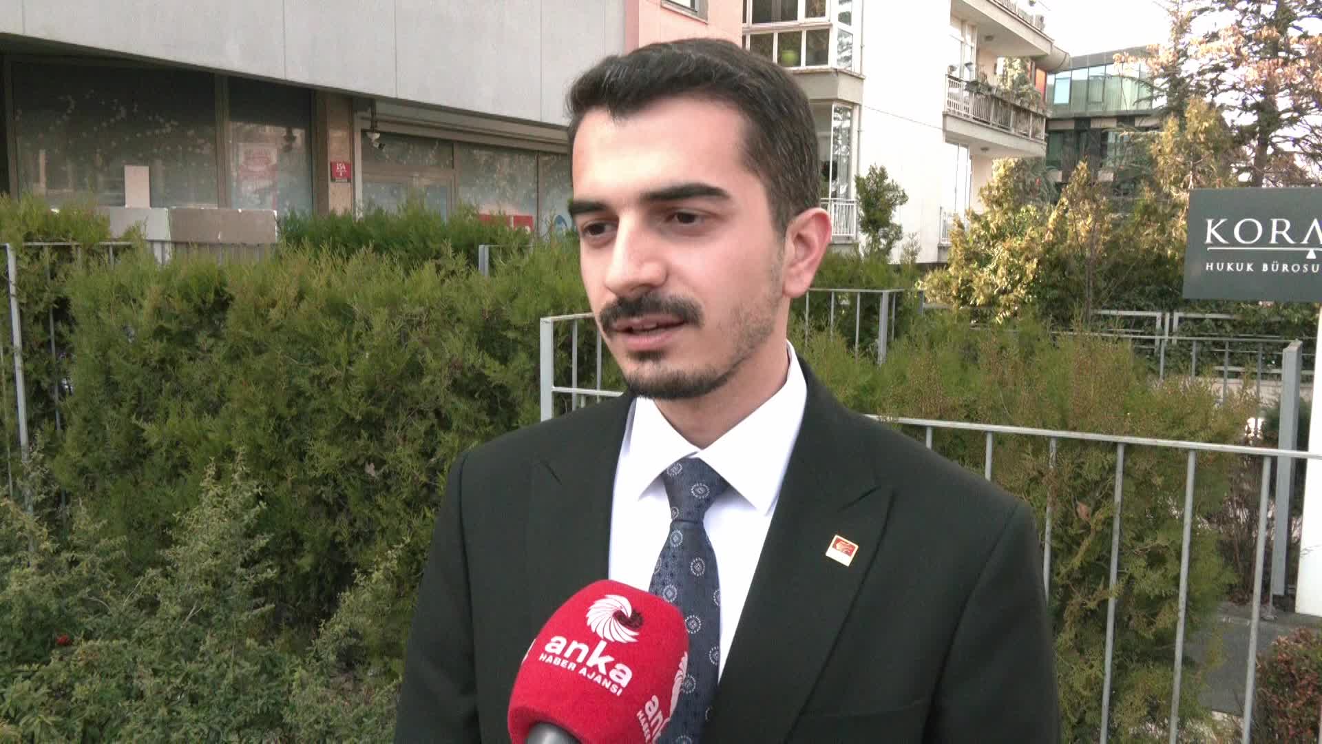 CHP ÇANKAYA BELEDİYE BAŞKAN ADAYI GÜNER: "YURTTAŞLARIMIZ GENÇ İSİMLERİN SİYASETTE VAR OLMASINI, YEREL YÖNETİCİLERİN DE BU ŞEKİLDE DEĞİŞİMİNİ İSTİYOR"