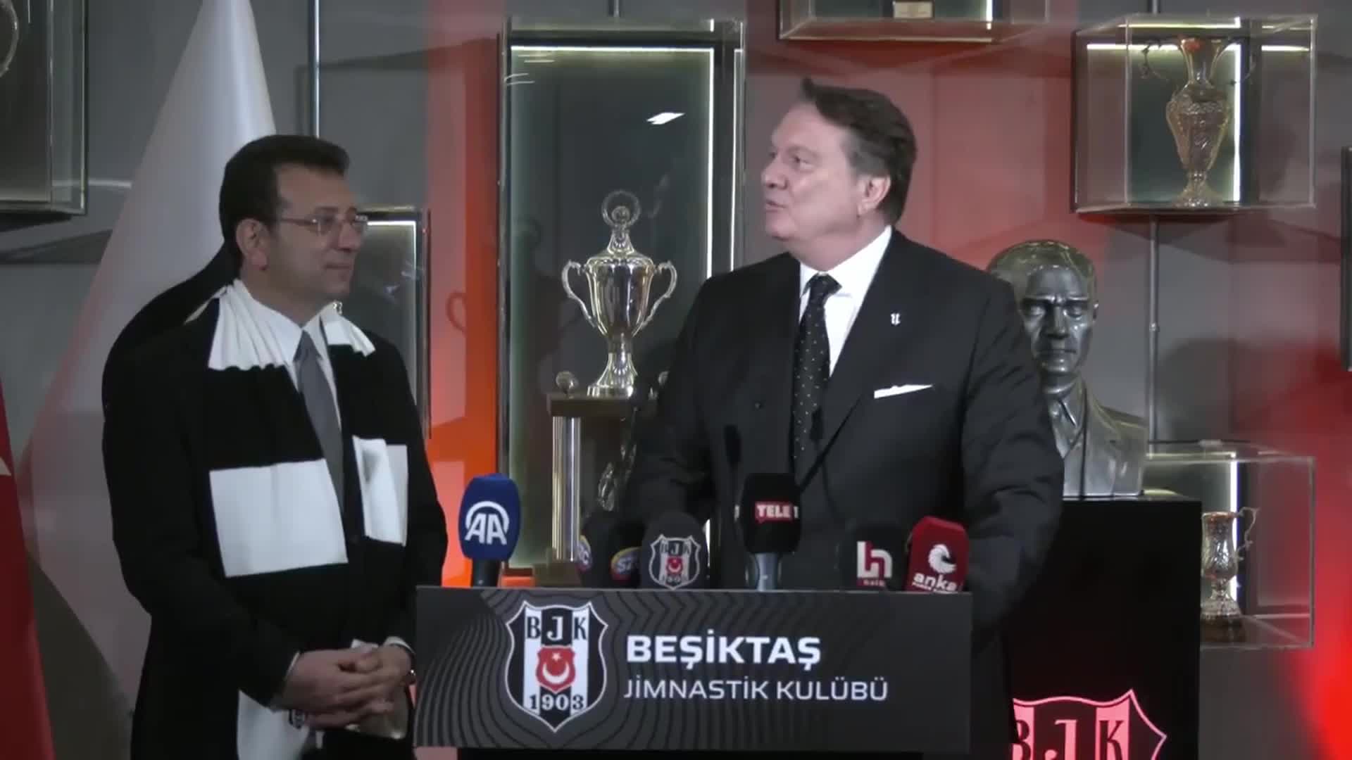 BEŞİKTAŞ SPOR KULÜBÜNÜ ZİYARET EDEN İMAMOĞLU: “BUGÜN GÜNLERDEN SİYAH BEYAZ”