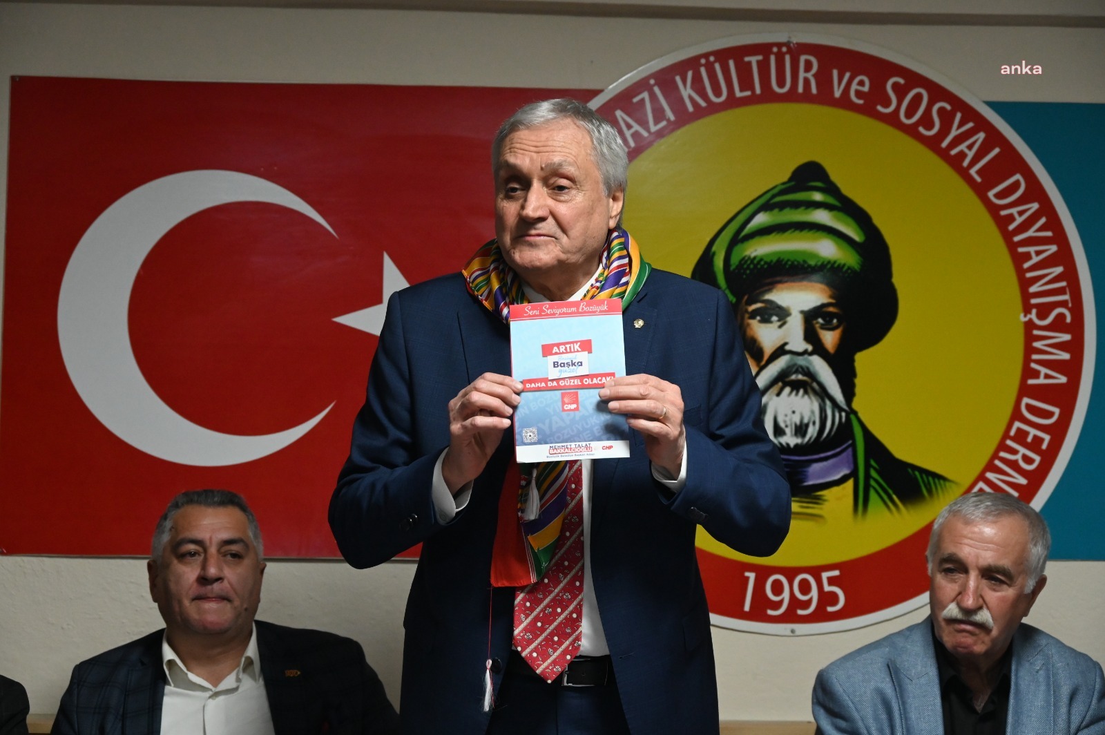 BOZÜYÜK BELEDİYE BAŞKANI BAKKALCIOĞLU, ERTUĞRULGAZİ KÜLTÜR VE SOSYAL DAYANIŞMA DERNEĞİ’Nİ ZİYARET ETTİ