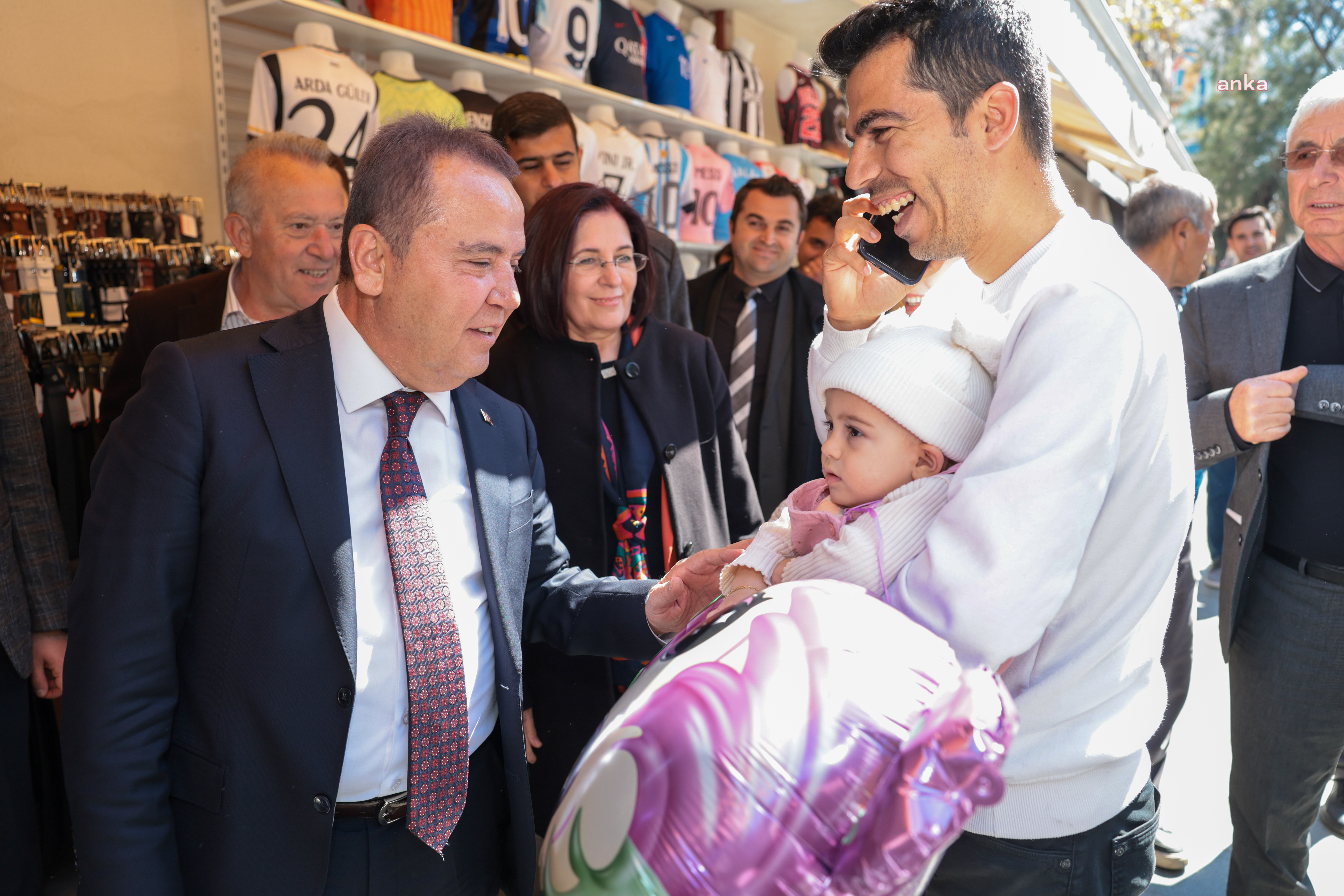 MUHİTTİN BÖCEK'TEN KAPALI YOL’A ZİYARET