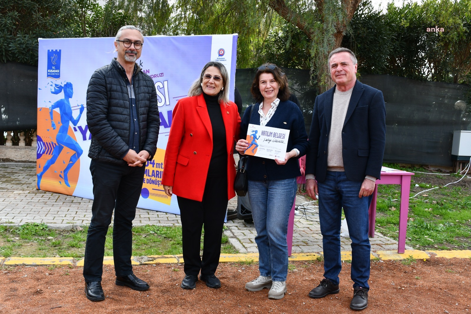KUŞADASI’NDA ADIMLAR KADIN VE ÇOCUK HAKLARI İÇİN ATILDI