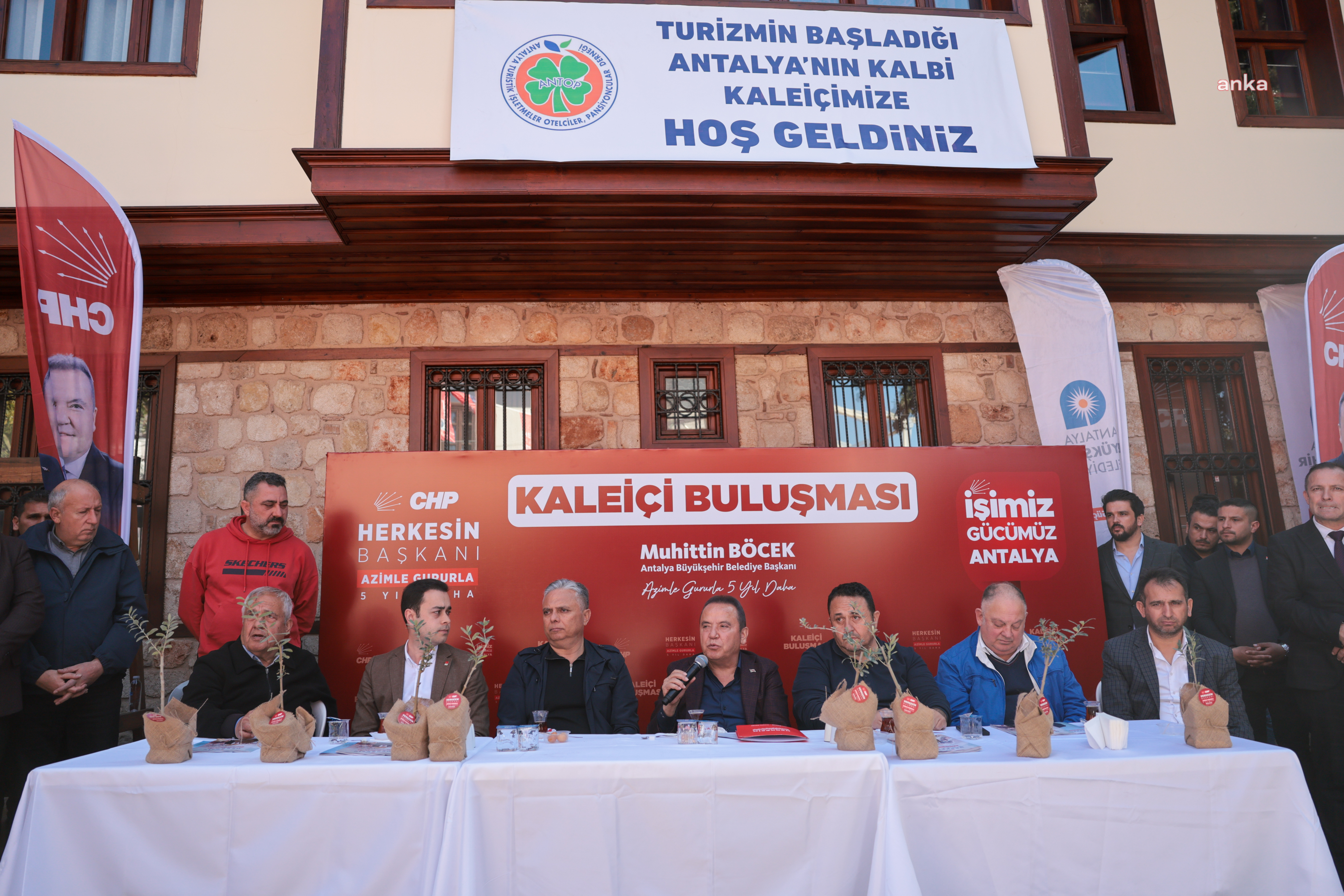 MUHİTTİN BÖCEK: “KALEİÇİ’Nİ ANTALYA’DA TARİHİ HAFIZANIN ANA SİMGESİ OLARAK KONUMLAMAYI SÜRDÜRECEĞİZ”