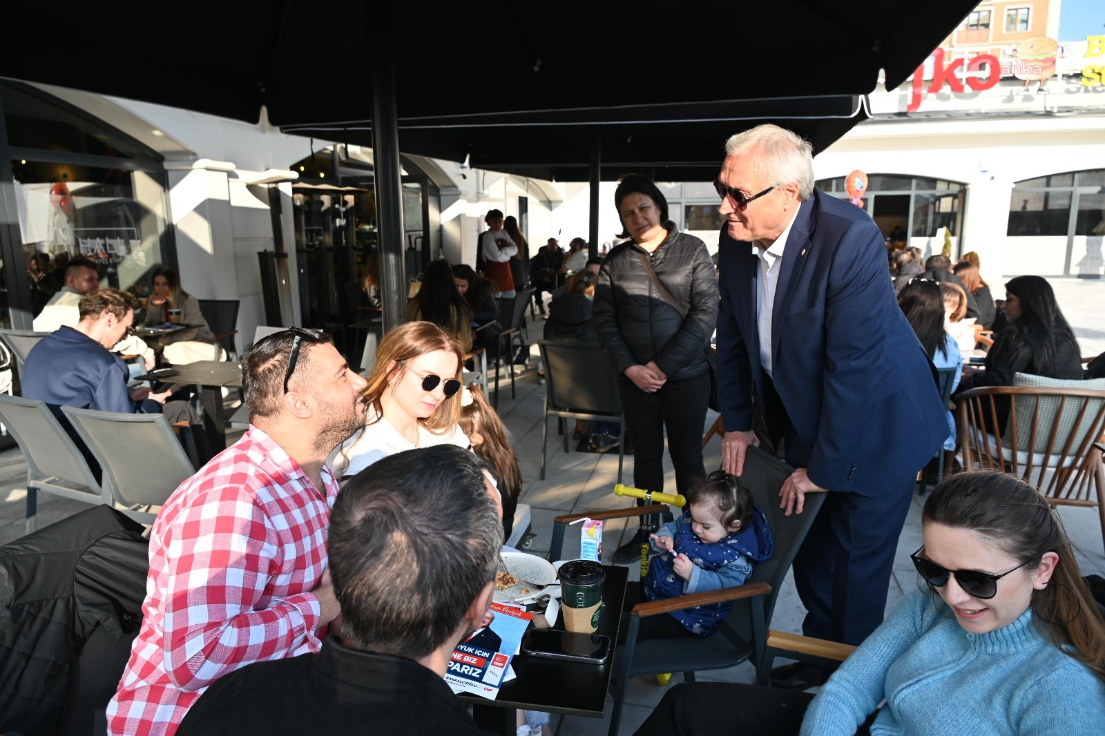 BOZÜYÜK BELEDİYE BAŞKANI BAKKALCIOĞLU’NDAN YOĞUN PAZAR MESAİSİ