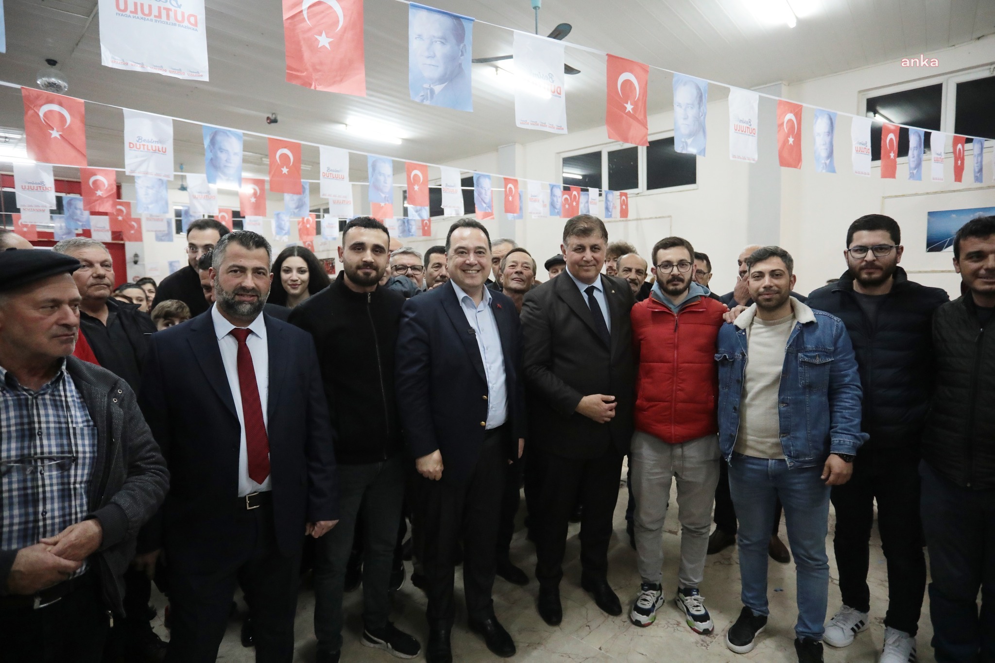 AKHİSAR BELEDİYE BAŞKANI DUTLULU'DAN KAPAKLI MAHALLESİ'NE ZİYARET