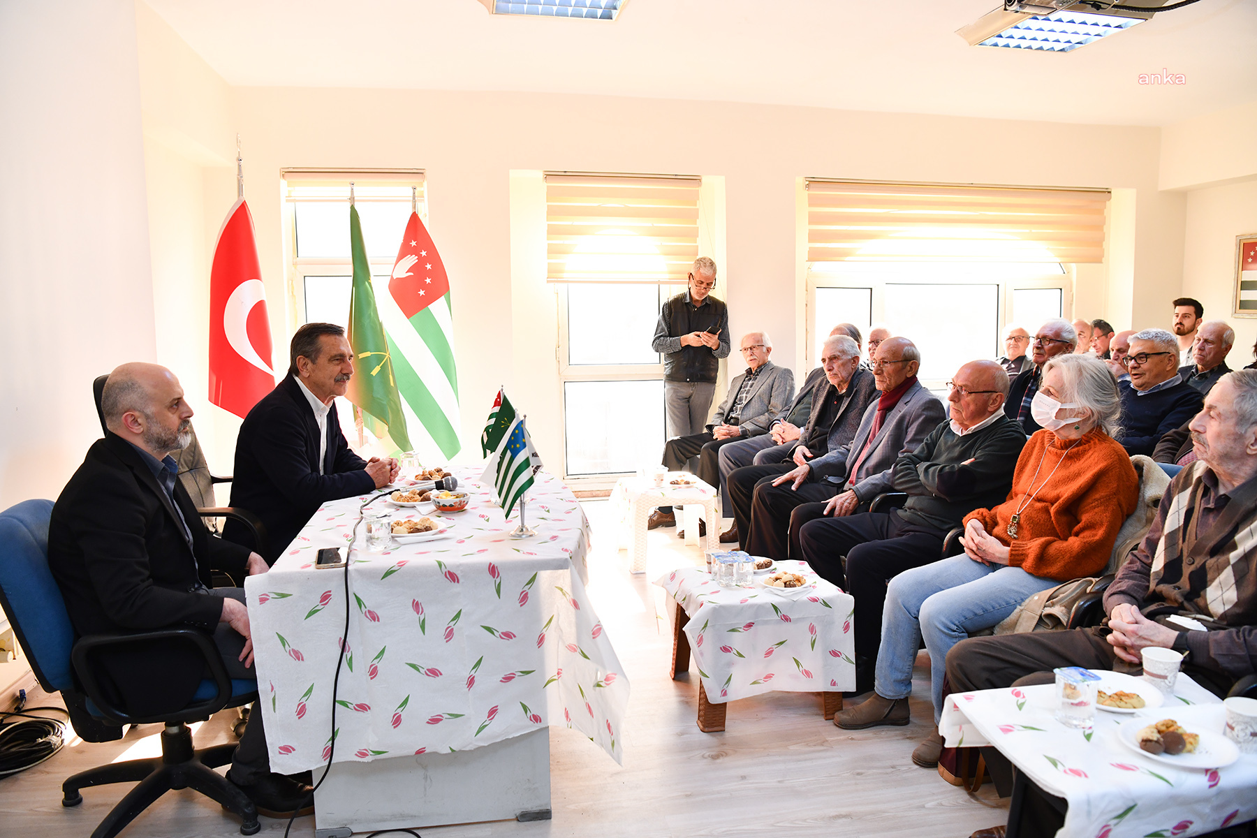 TEPEBAŞI BELEDİYE BAŞKANI ATAÇ’TAN ESKAFDER’E ZİYARET