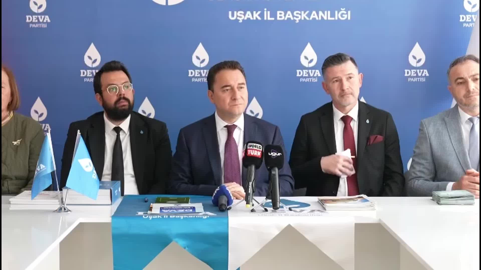 BABACAN'DAN İKTİDARA YEREL SEÇİM TEPKİSİ: "MERKEZİ HÜKÜMET ZATEN HER TÜRLÜ İMKANI ACIMASIZCA KENDİ ADAYLARI İÇİN KULLANIYOR"
