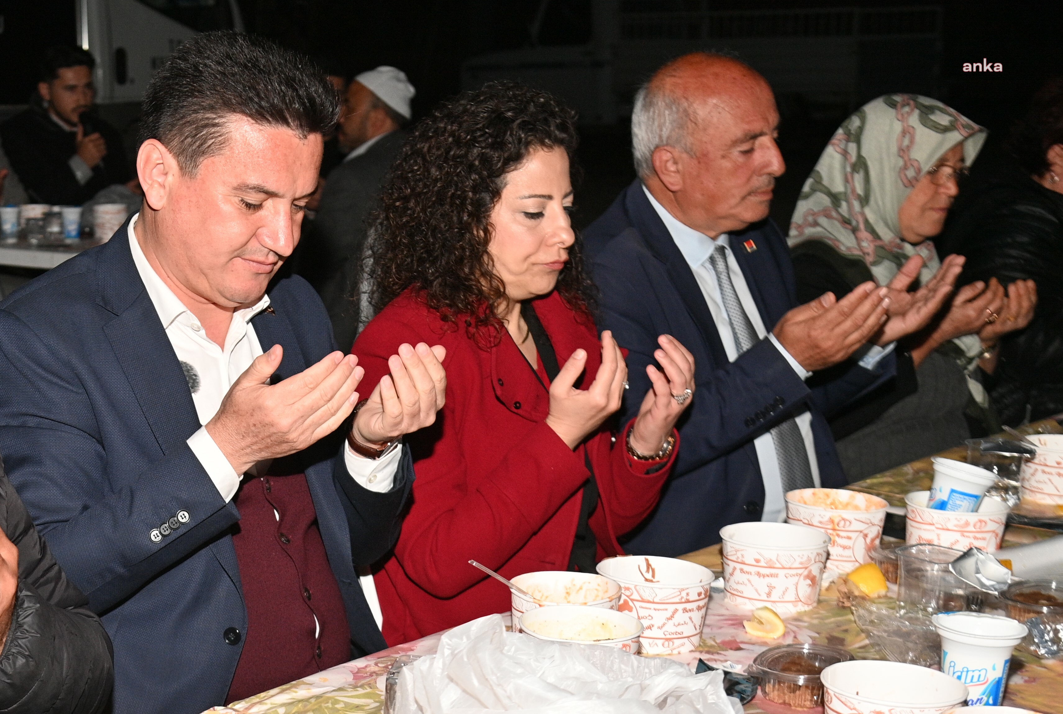 KUMLUCA BELEDİYESİ, 41 MAHALLEDE İFTAR PROGRAMI DÜZENLİYOR