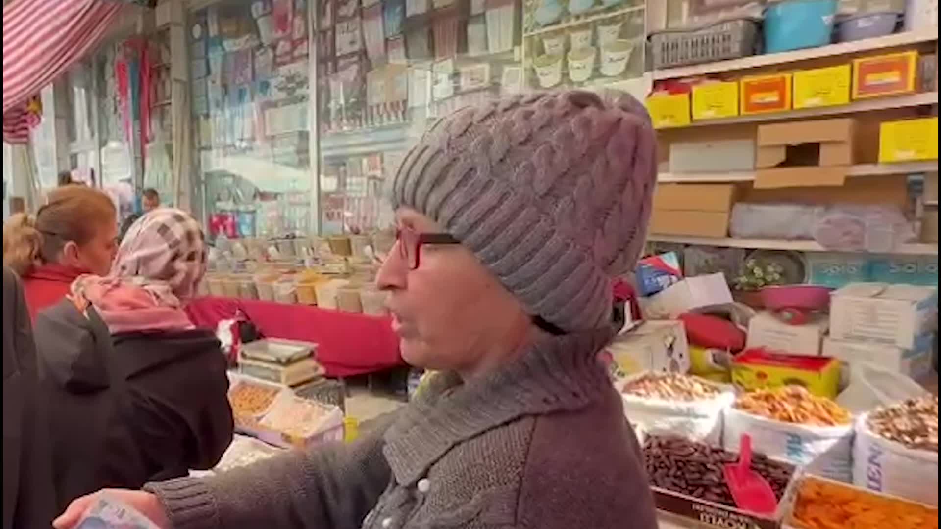 BÜLENT TEZCAN’A HAYAT PAHALILIĞINDAN YAKINAN VATANDAŞ: "TADINI BİLDİĞİNİZ ŞEYLERİ UNUTUYORSUNUZ"