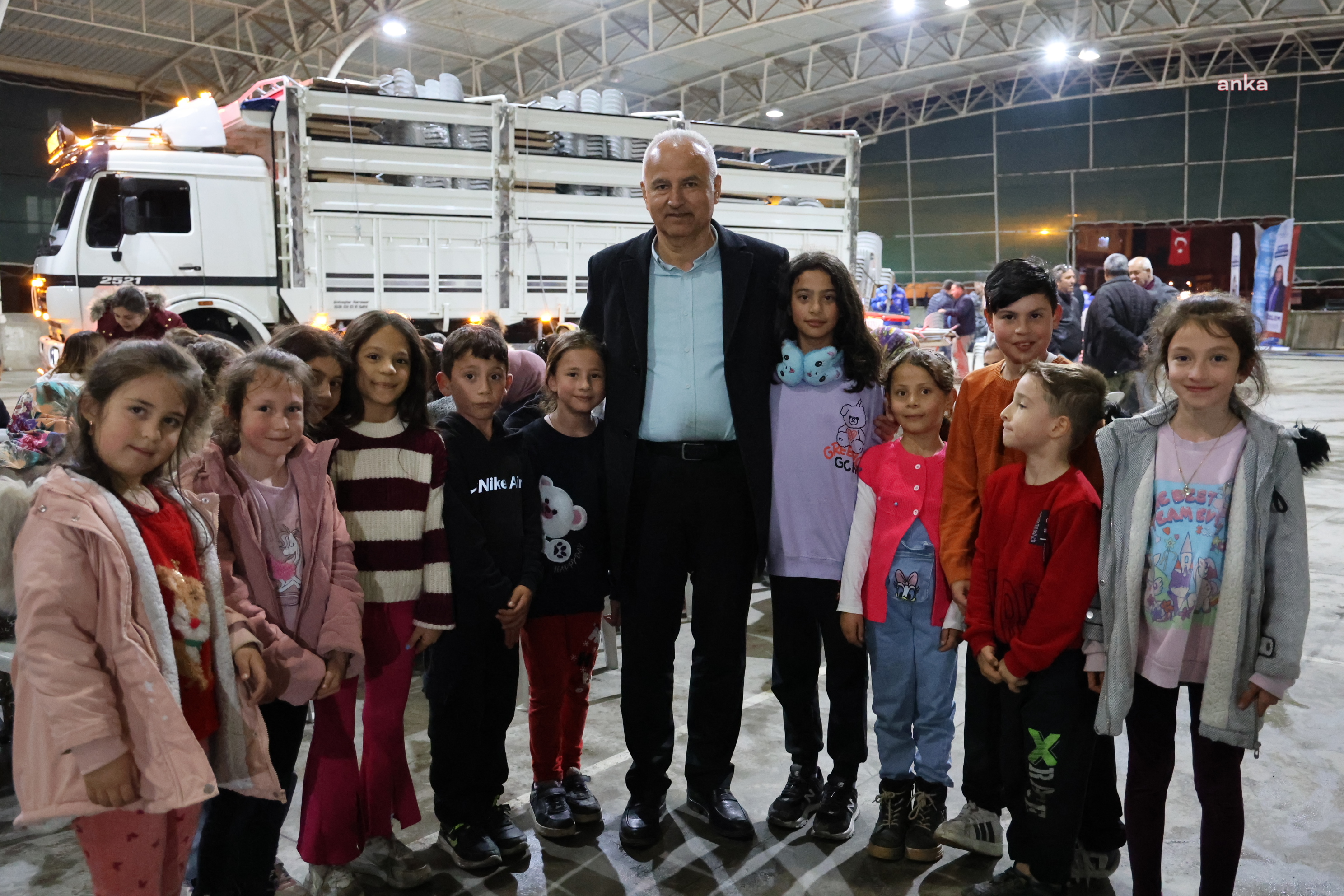 ÇİNE BELEDİYE BAŞKANI KIVRAK, GENÇLER VE ÇOCUKLARLA BULUŞTU