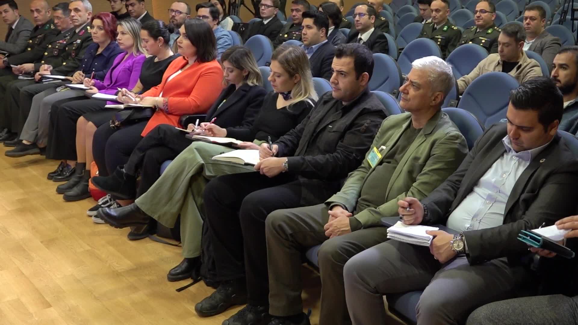 TUĞAMİRAL ZEKİ AKTÜRK: SON BİR HAFTADA 63 TERÖRİST ETKİSİZ HALE GETİRİLDİ