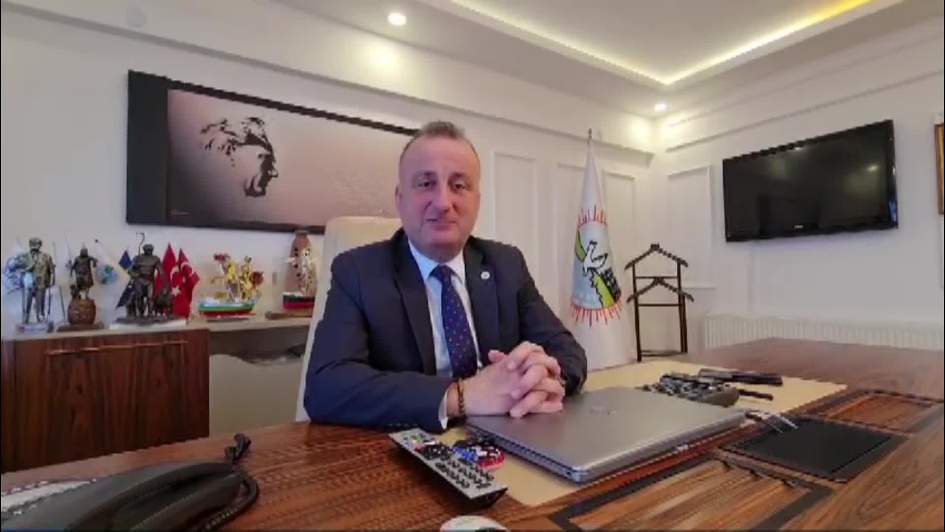 SİNOP BELEDİYE BAŞKANI BARIŞ AYHAN: "5 YILI YOĞUN, DOLU DOLU GEÇİRDİK. GÖNLÜM FERAH"