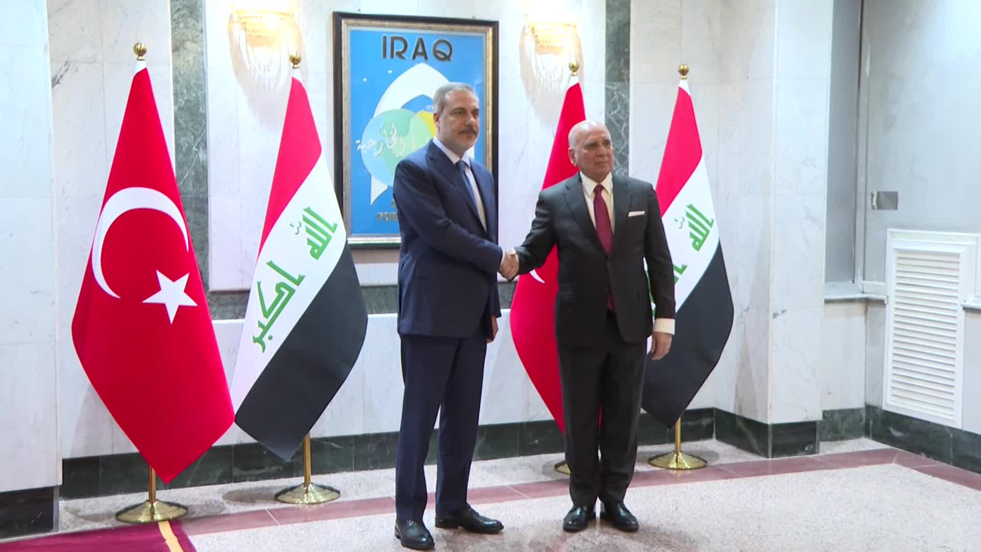 IRAK'TAKİ GÜVENLİK ZİRVESİ BAŞLADI