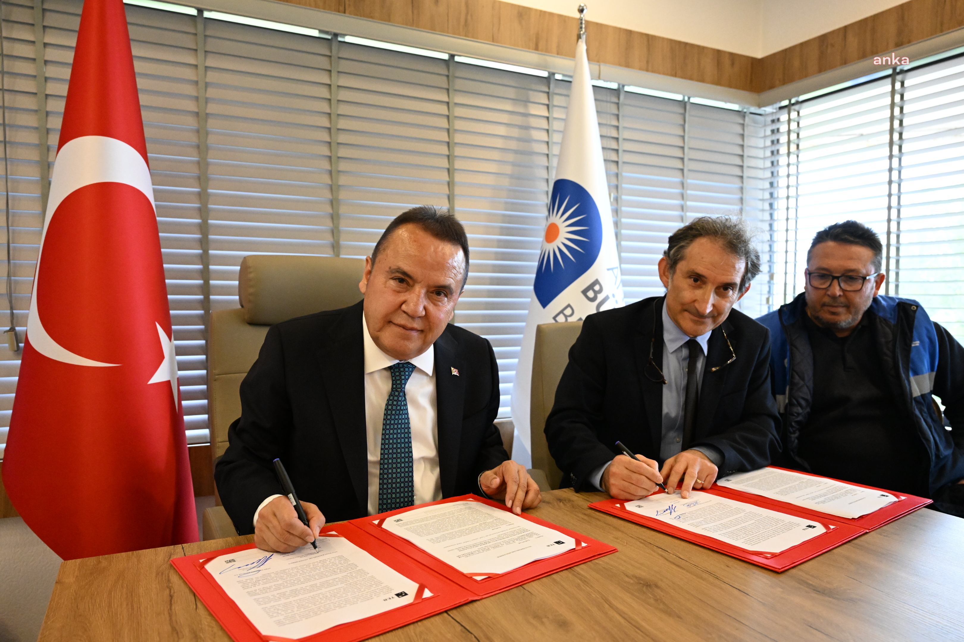 ANTALYA BÜYÜKŞEHİR BELEDİYESİ PERSONELİNE MAAŞ PROMOSYONU