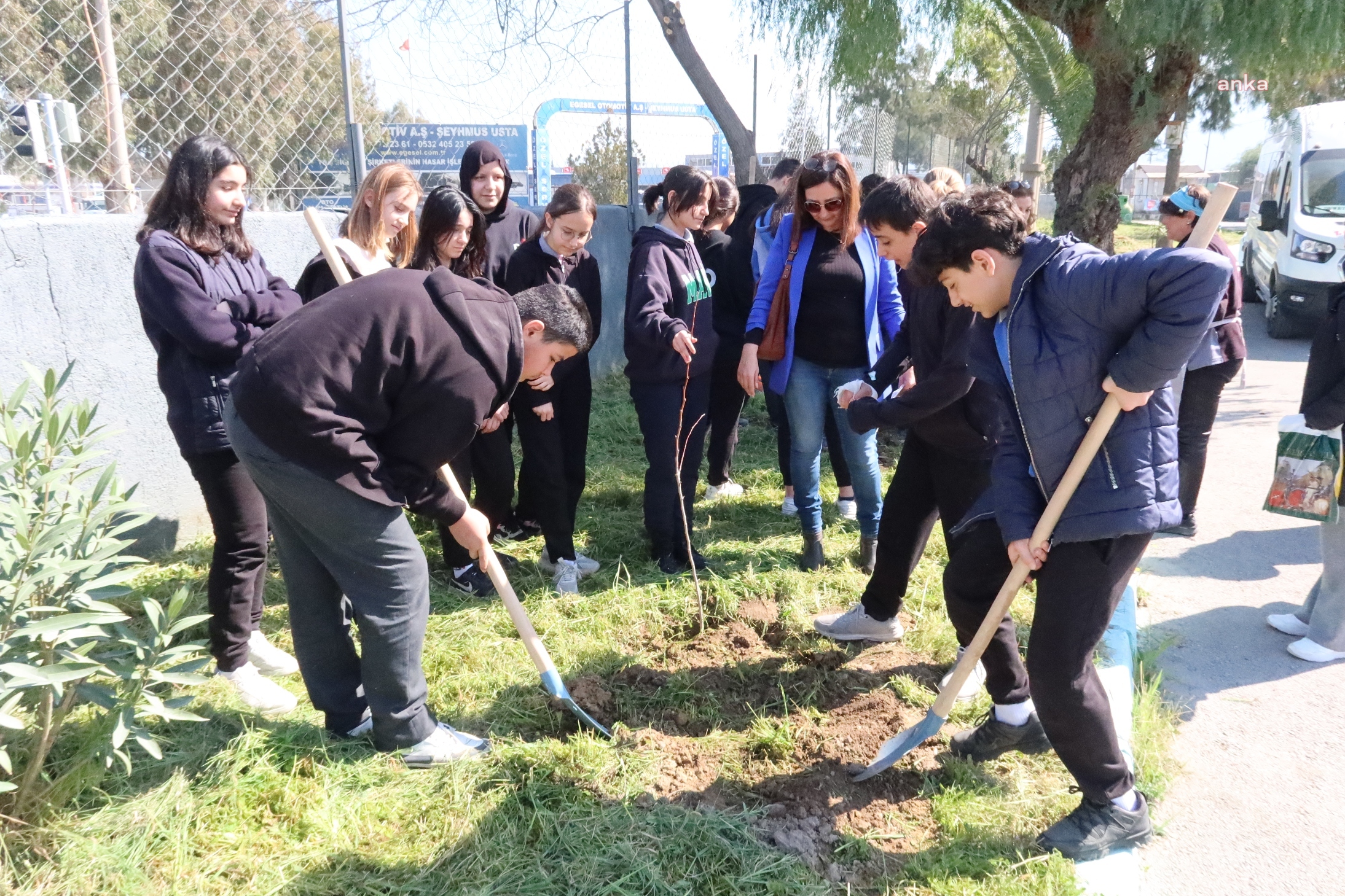 BORNOVA’DA HEDEF SIFIR ATIK