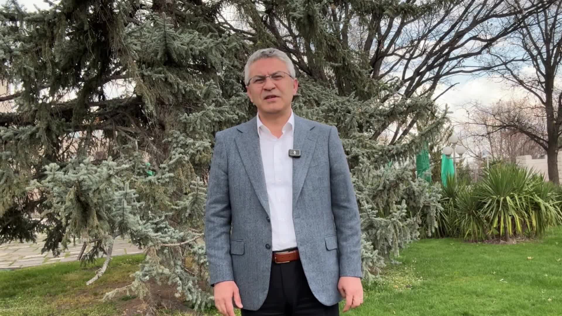 OĞUZ KAAN SALICI: "MEMUR EMEKLİSİNE DE İŞÇİ EMEKLİSİNE DE SEÇİM HESAPLARIYLA RESMEN EZİYET EDİLİYOR. HANİ 2024, EMEKLİLER YILI'YDI"