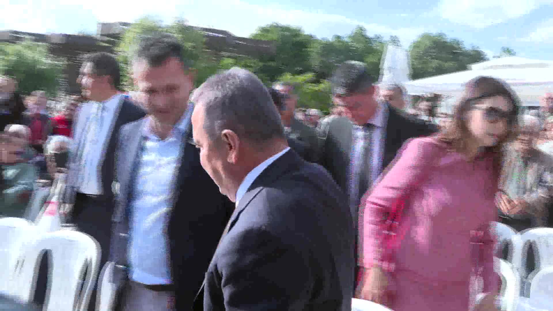MUHİTTİN BÖCEK: “KIRKPINAR’IN YOLUNU BİLMEYEN, SEÇİM ZAMANI GÜREŞTEN BAHSEDİYOR”