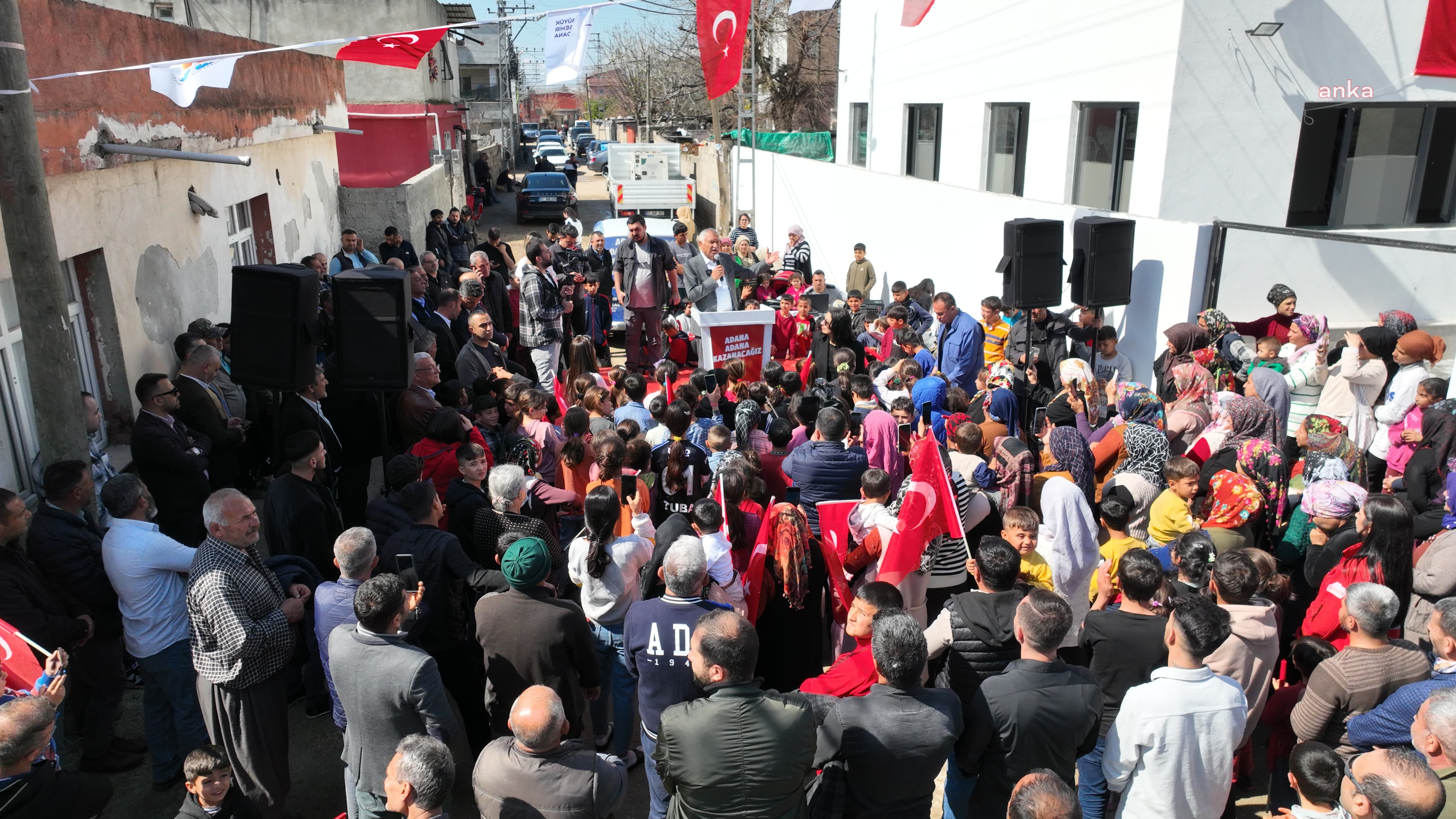 ADANA BÜYÜKŞEHİR BELEDİYE BAŞKANI KARALAR, İLÇELERDE HALKLA BİR ARAYA GELİYOR