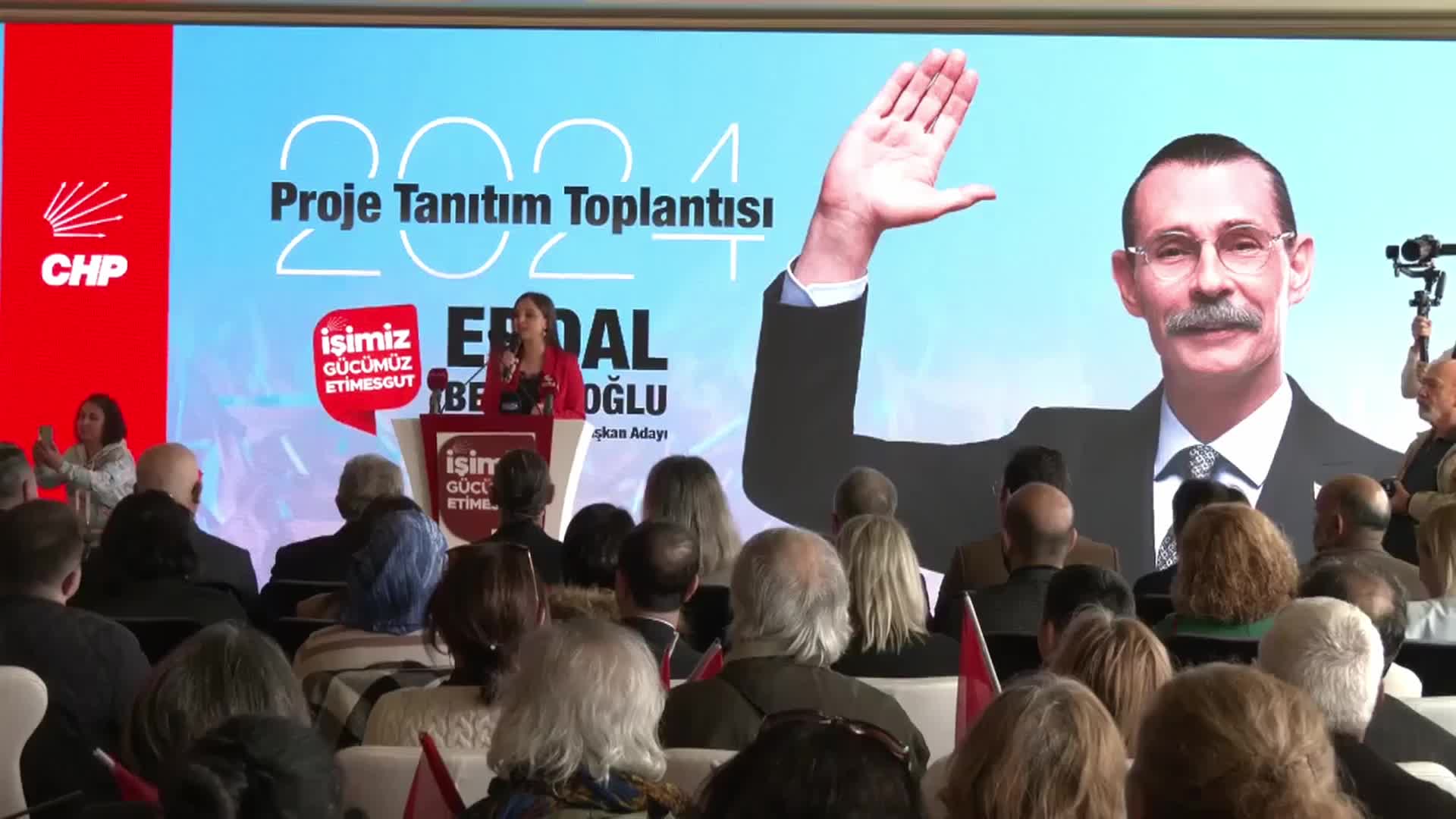 MANSUR YAVAŞ ETİMESGUT'TA: "25 YILDIR SAYIN ABDULLAH GÜL, SAYIN ERDOĞAN DİĞER BAKANLAR HEPSİ HER SEÇİM İSTASYON CADDESİ'Nİ YAPMAK İÇİN SÖZ VERDİLER AMA BİZ YAPTIK"